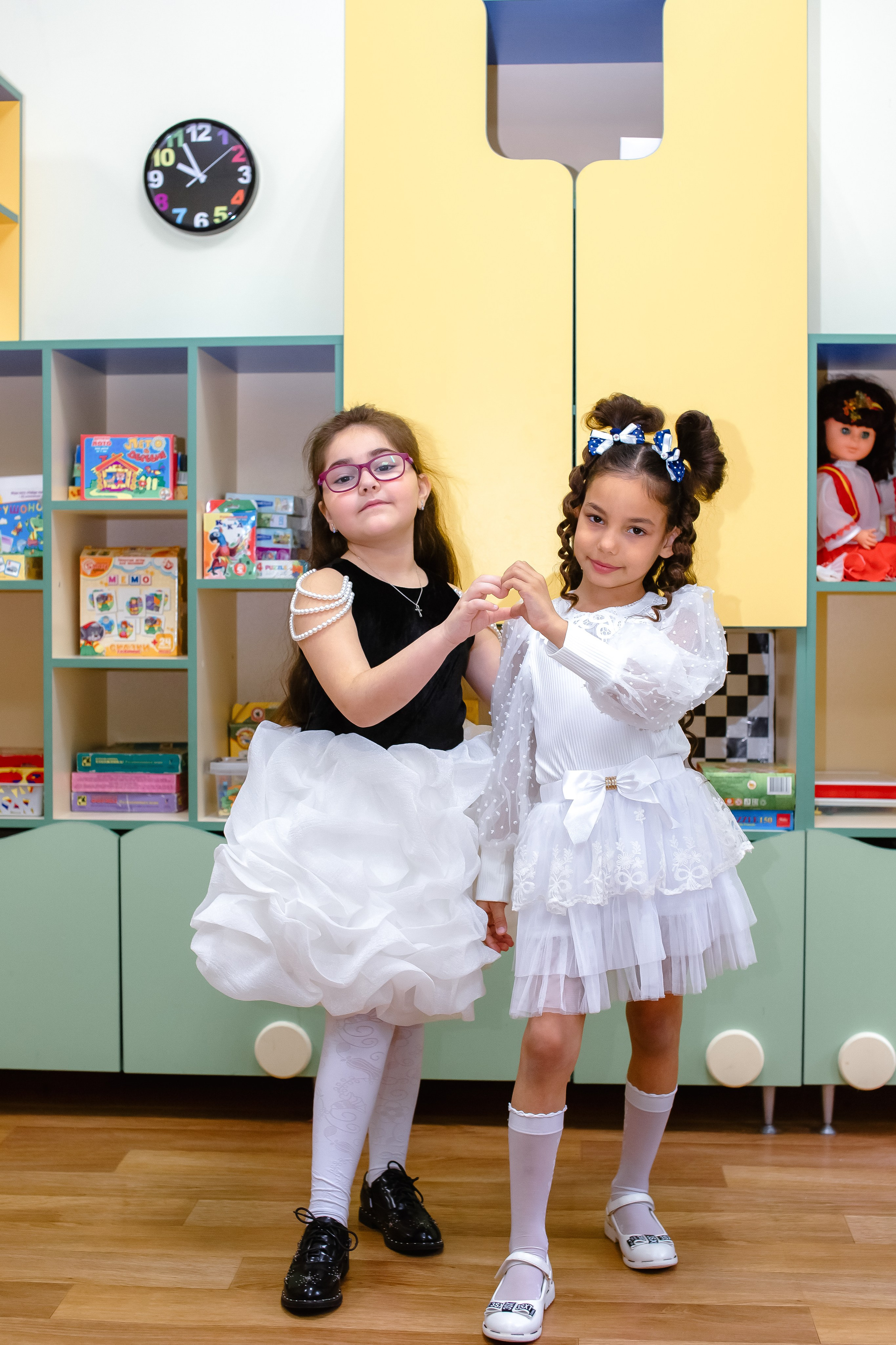 Съемка выпускных альбомов в Калининграде. Https://malovafoto.ru