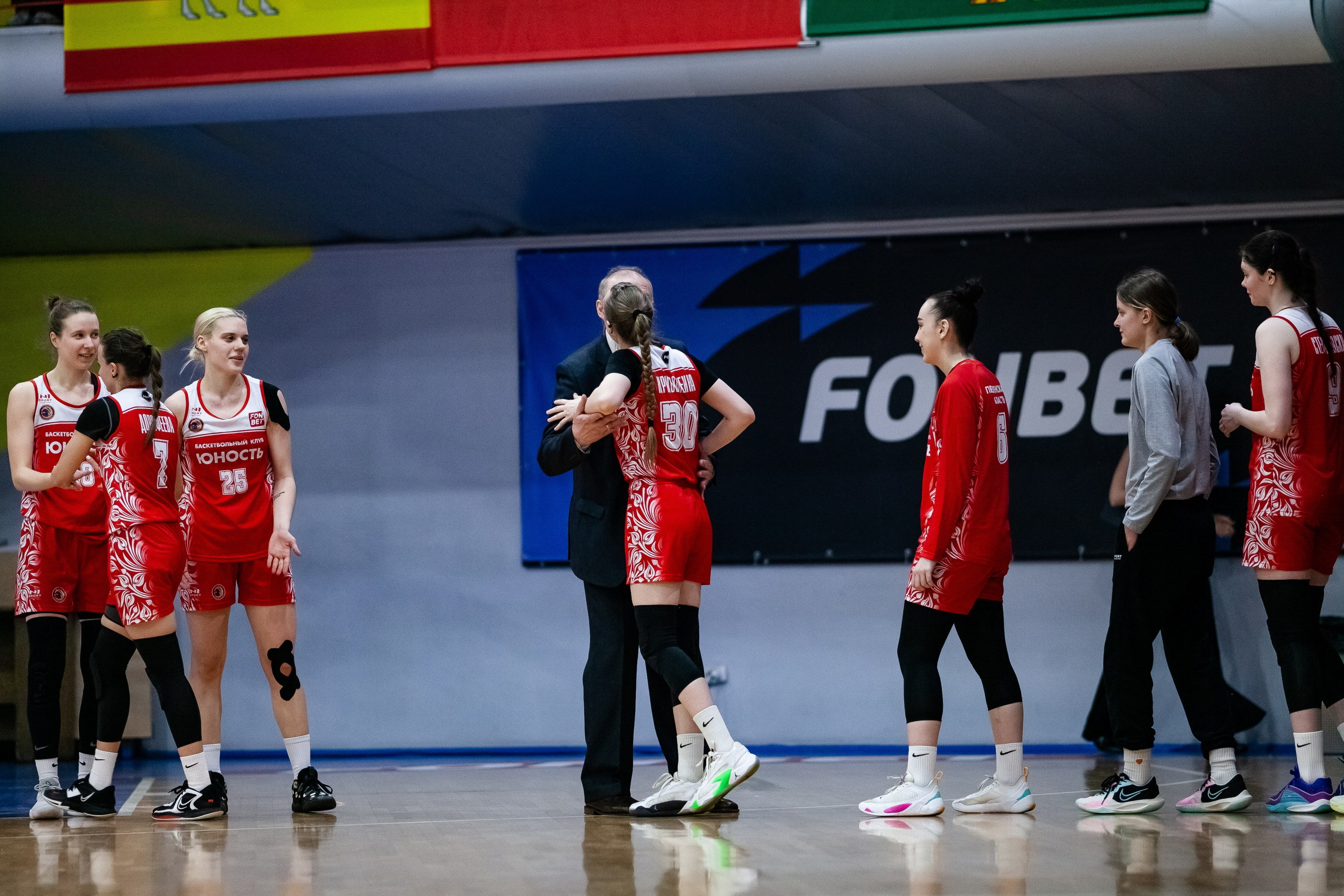 Славянка — Юность. Фотография