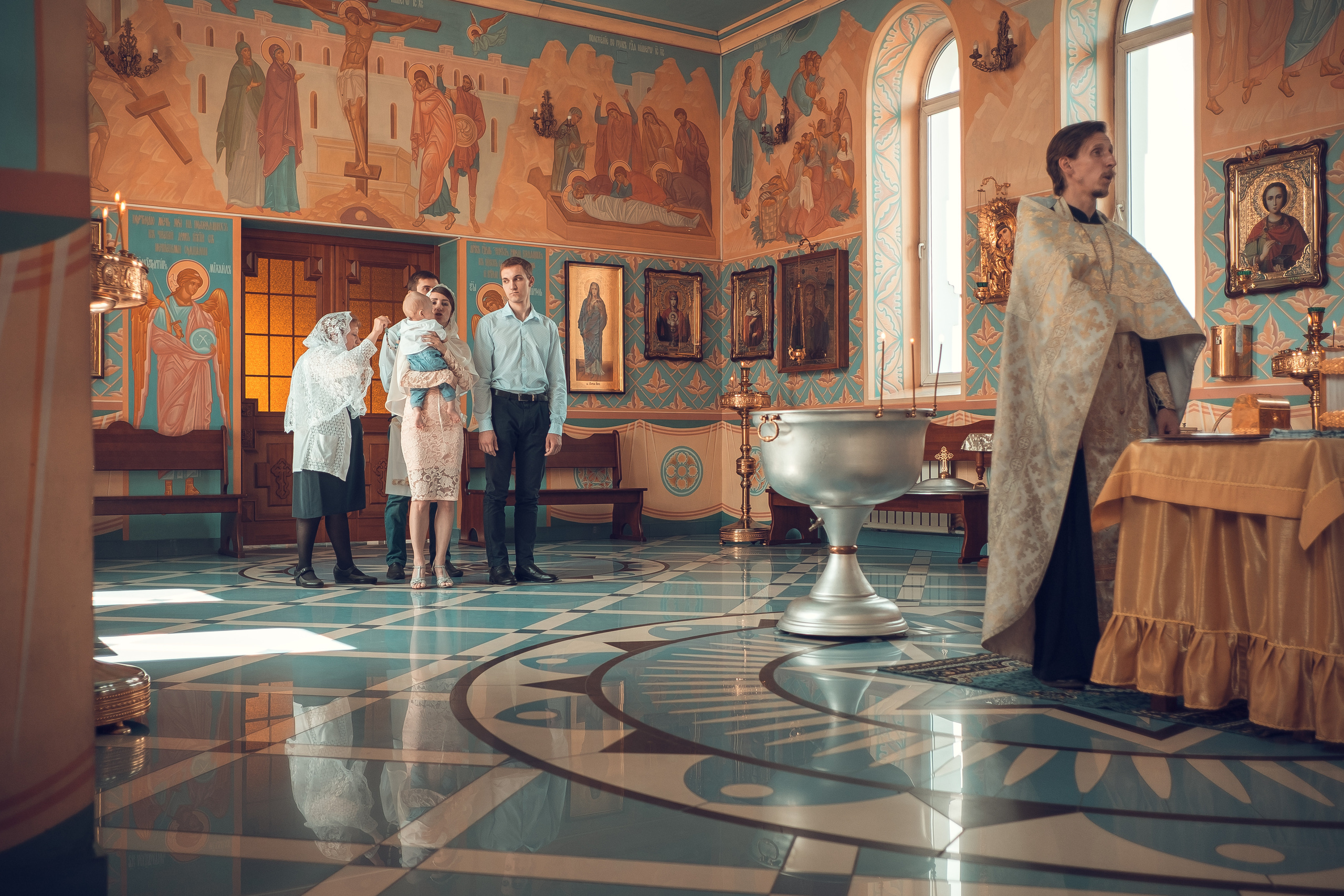 Крещение Марка Введенская церковь Сосновоборск. Фотограф на Крещение и Венчание в Красноярске Рамазанова Юлия