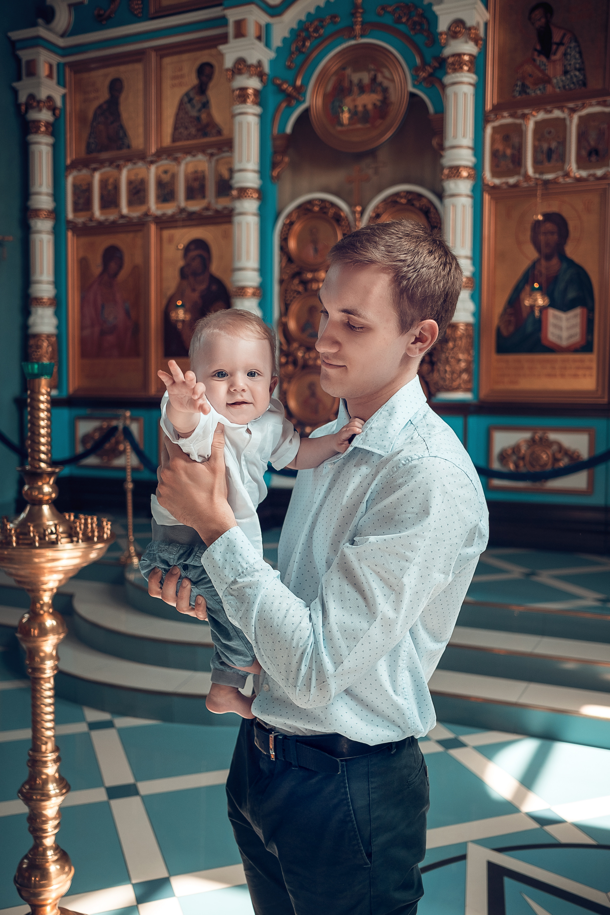 Крещение Марка Введенская церковь Сосновоборск. Фотограф на Крещение и Венчание в Красноярске Рамазанова Юлия