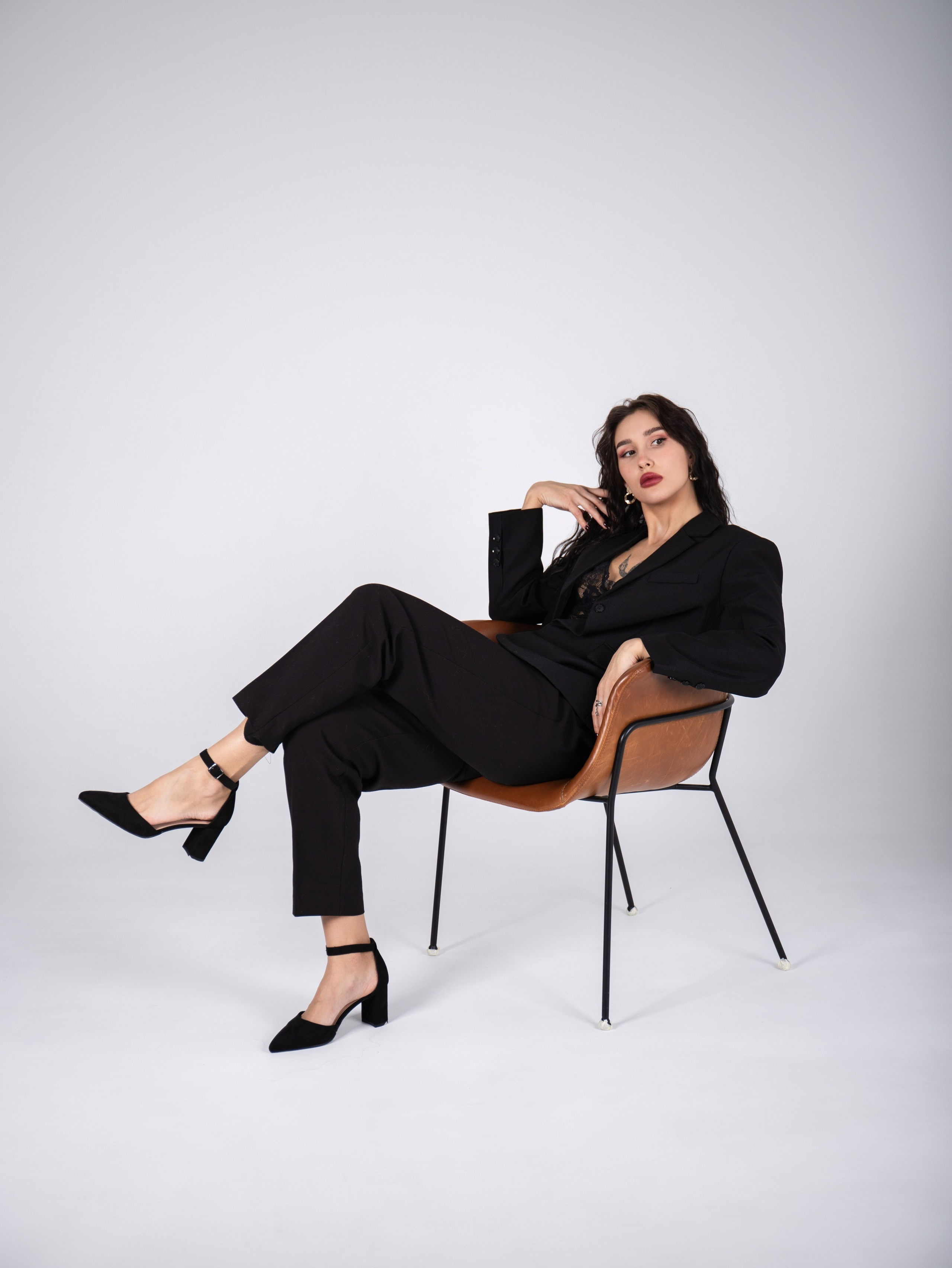 На циклораме. Свадебный и семейный фотограф в Москве Мила Широких