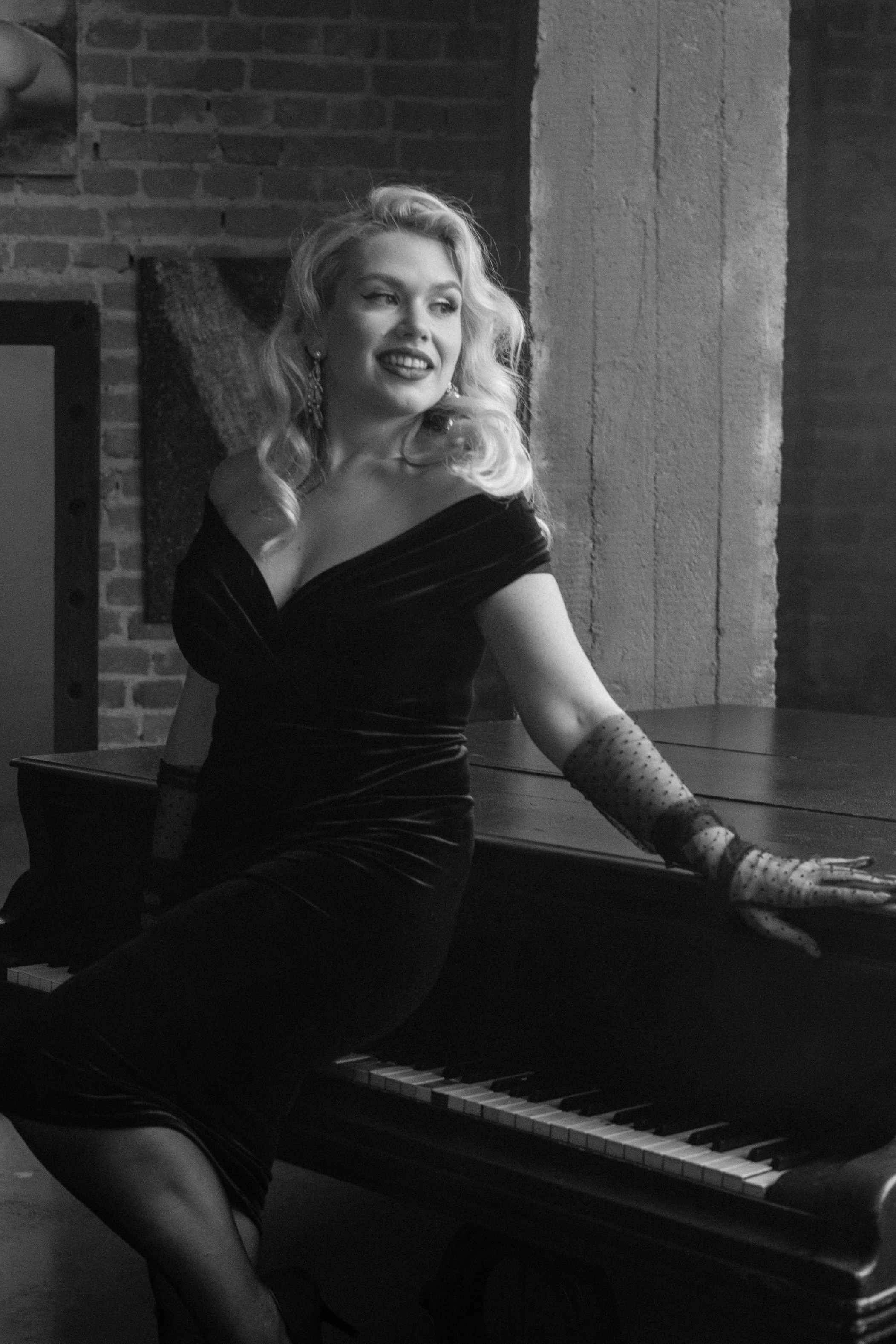 Наташа. В стиле Старого Голливуда. Эстетичная фото- и видеосъёмка Ирина Арсентьева. Челябинск и весь мир