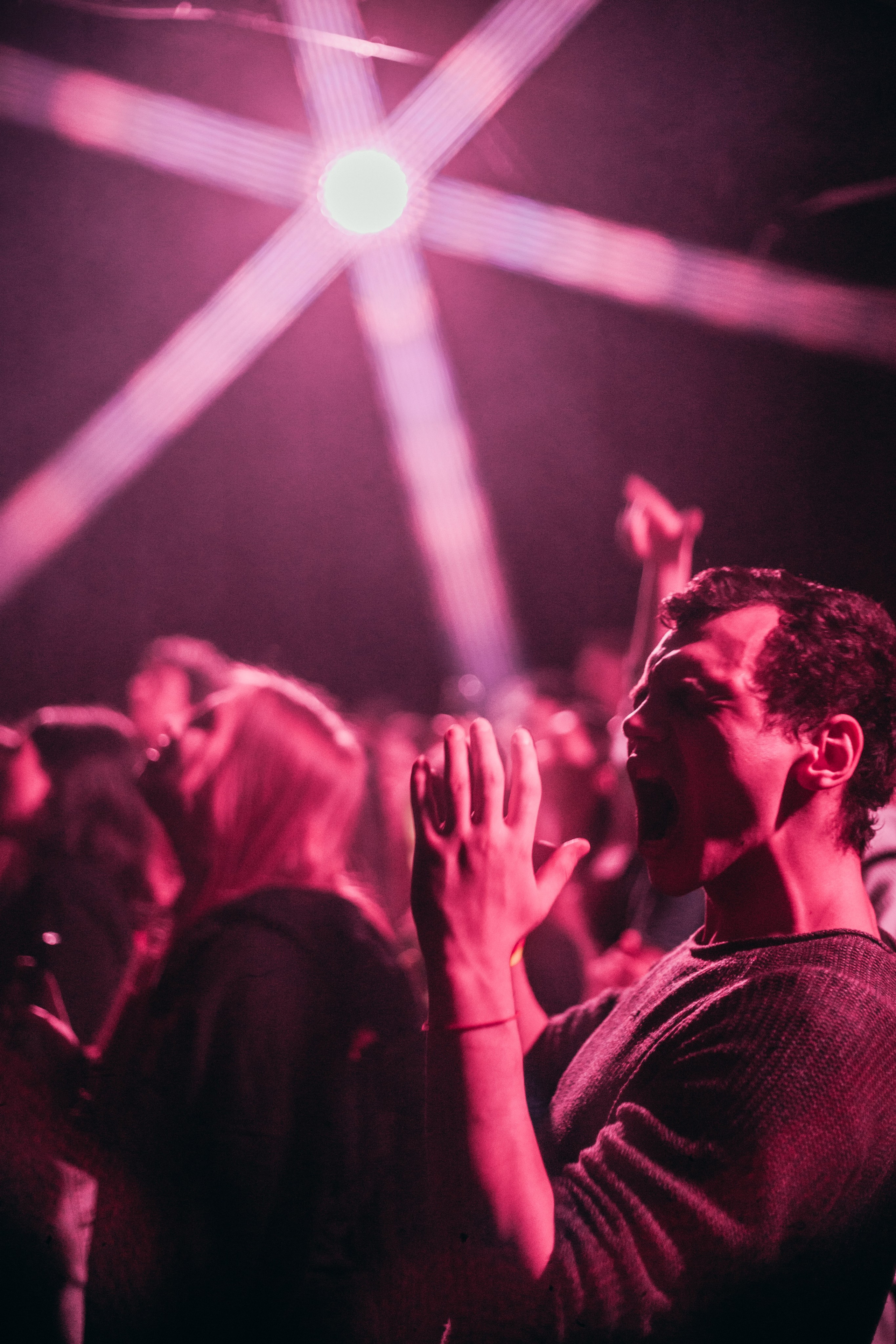 Тима ищет свет // werk. Главная