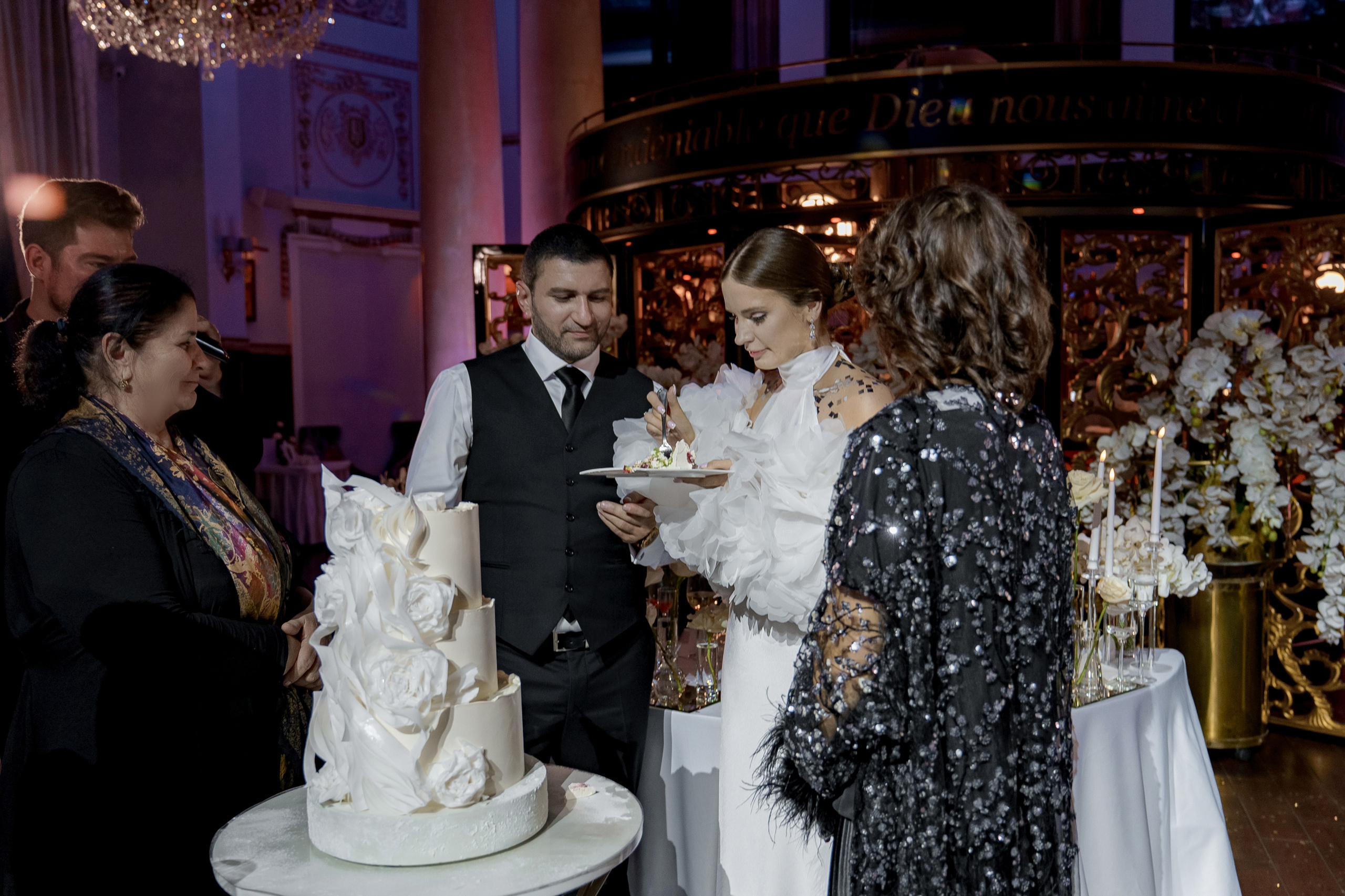 Trezzini Palace. Свадебный фотограф Москва
