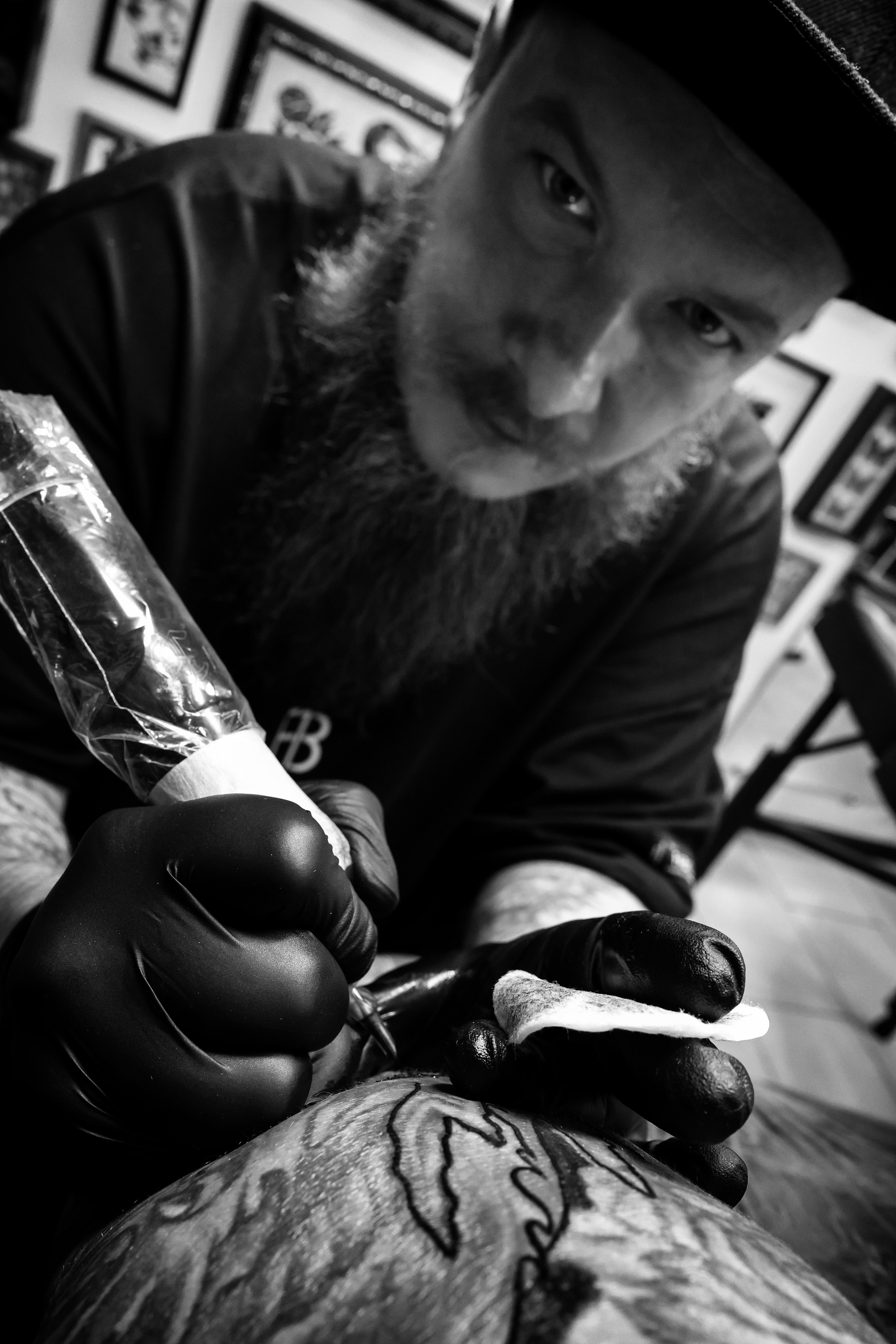 Про барбершоп и тату салон в Туле. Фотограф в Туле — Борисов Николай