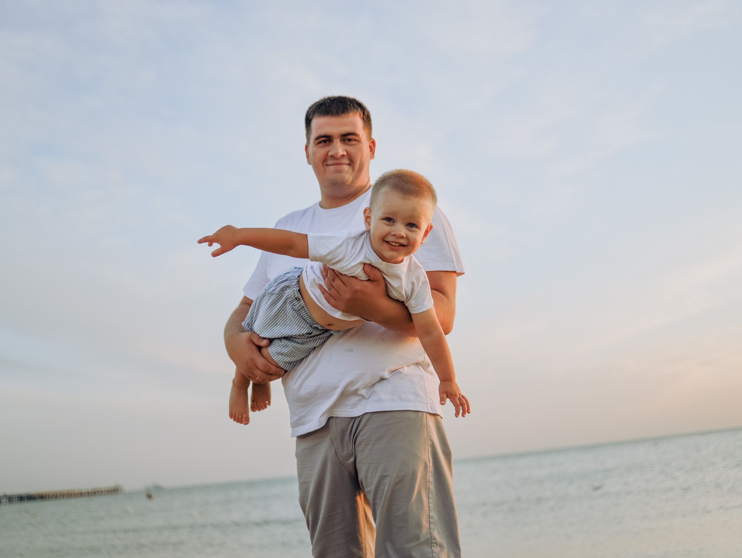 Александр. Главная