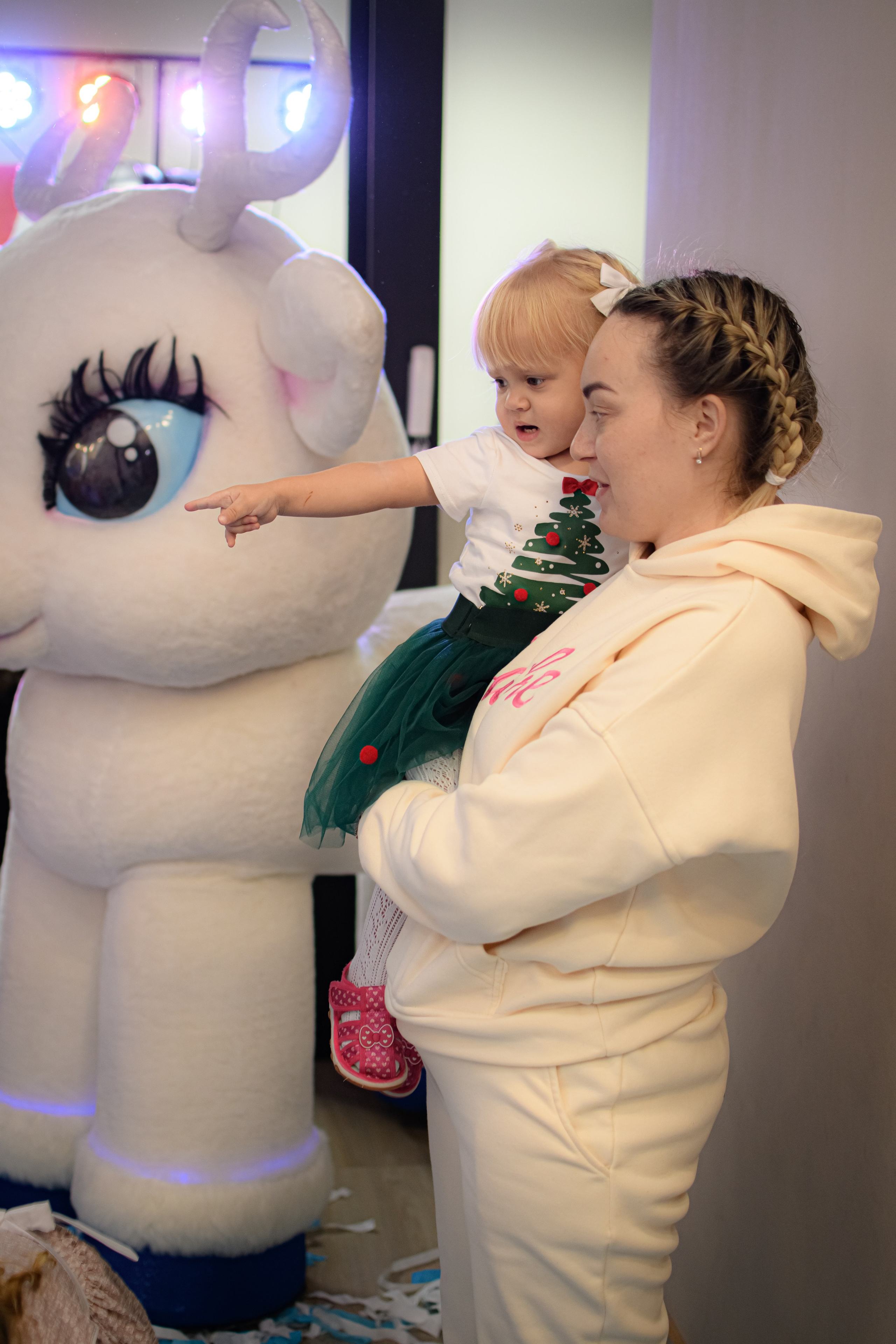 HAPPY NEW YEAR. Photokarish