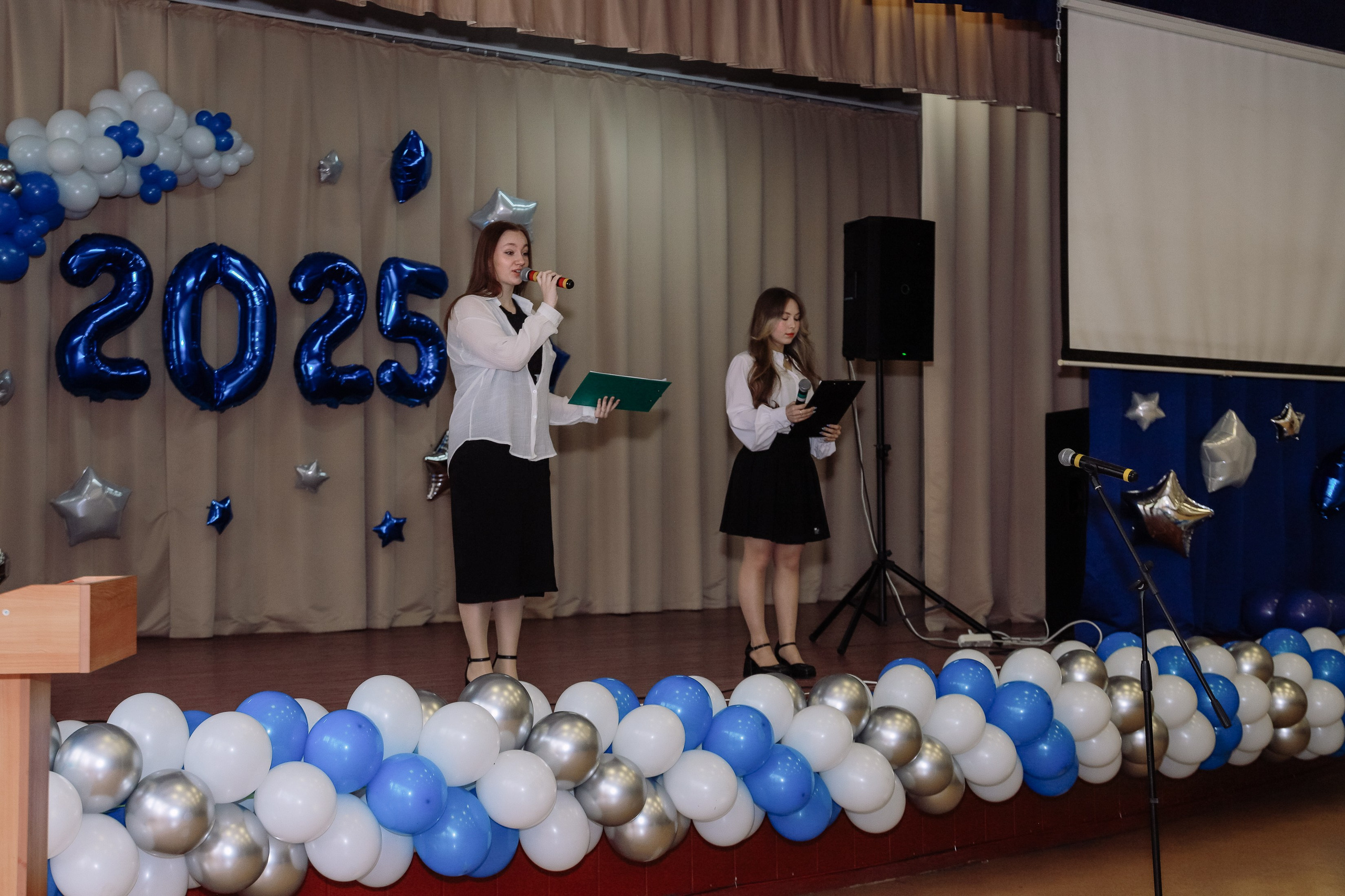 Последний звонок 9 кл № 26. Фотограф Юлия Мальцева