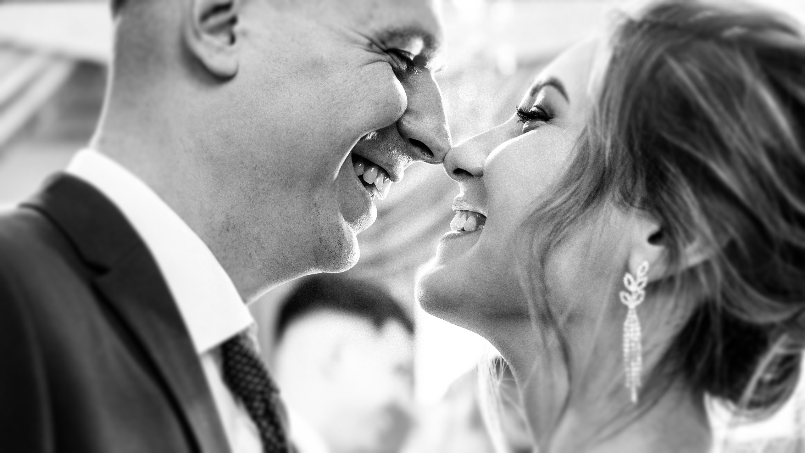 Свадебный и портретный фотограф в Омске Антон Карев