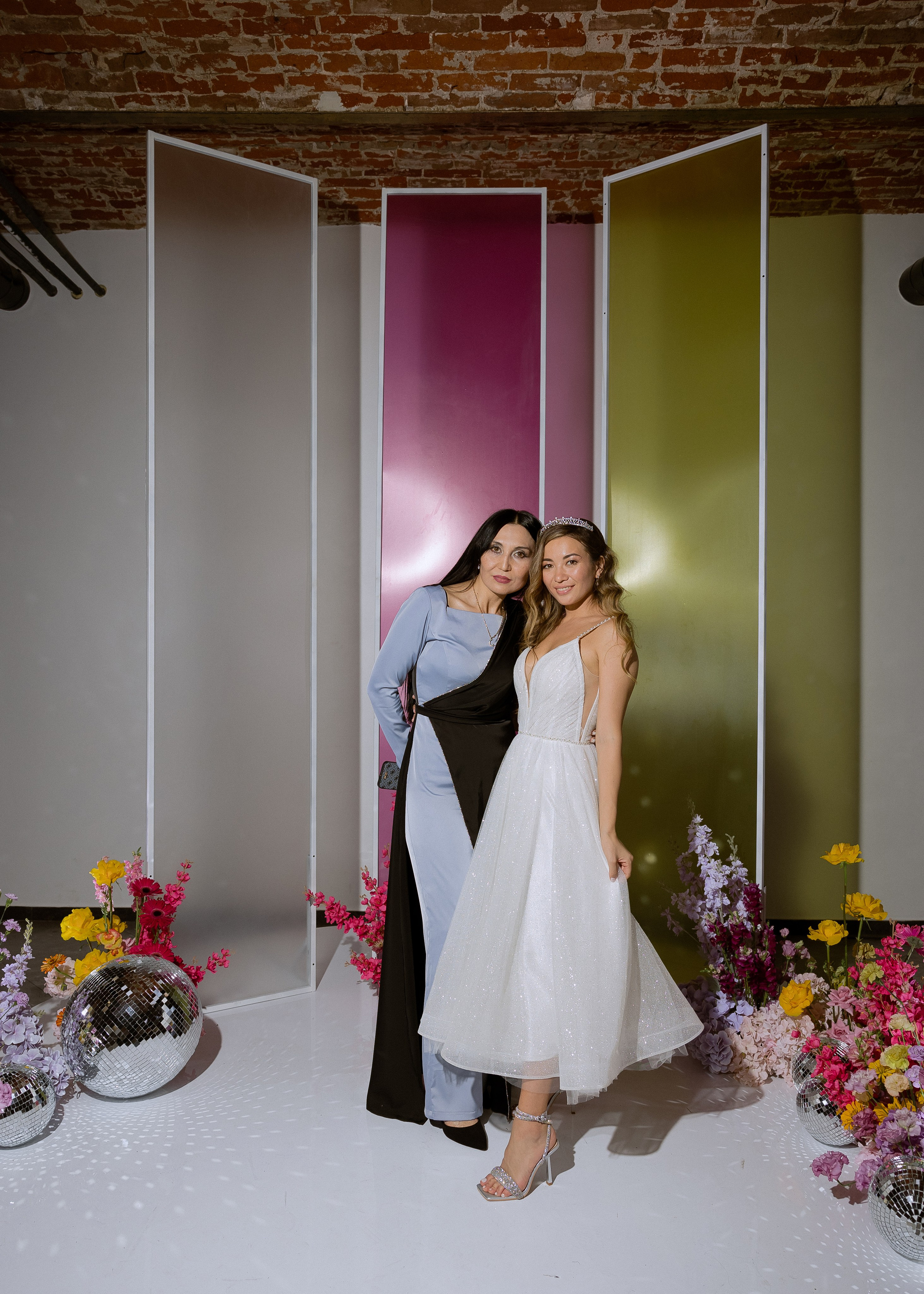 Дмитрий и Алита. Фотограф Эмиль Исякаев