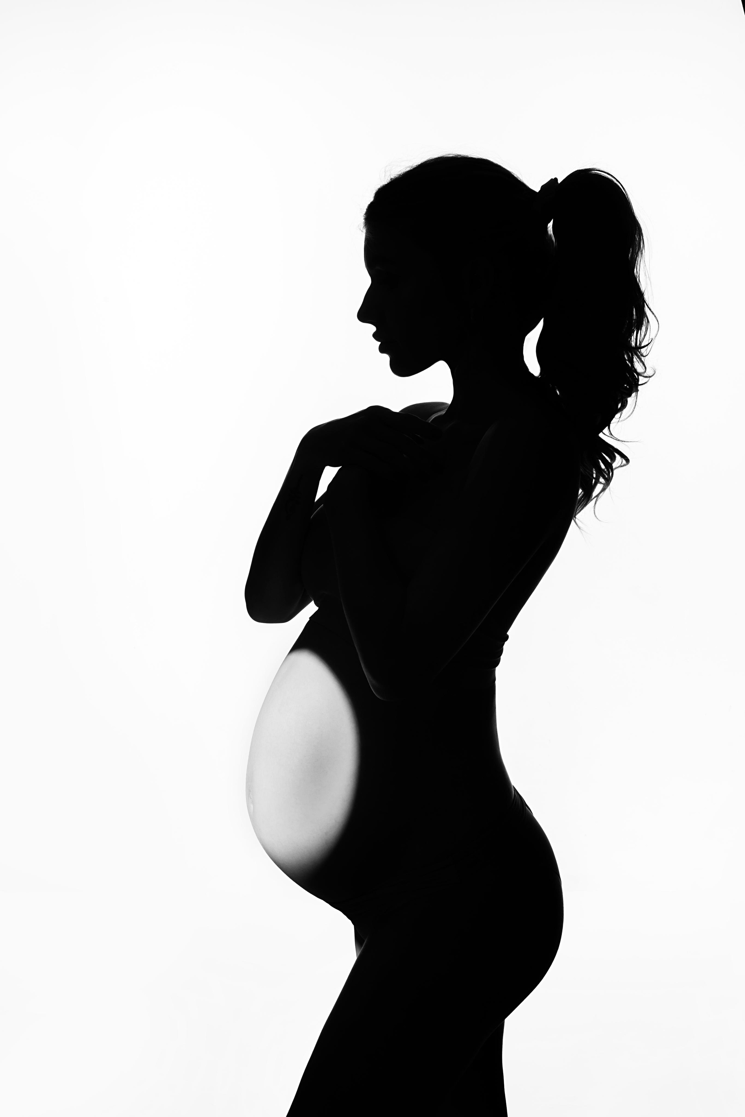 Фотограф беременности в стиле минимализм г. Сочи Илина Гринева