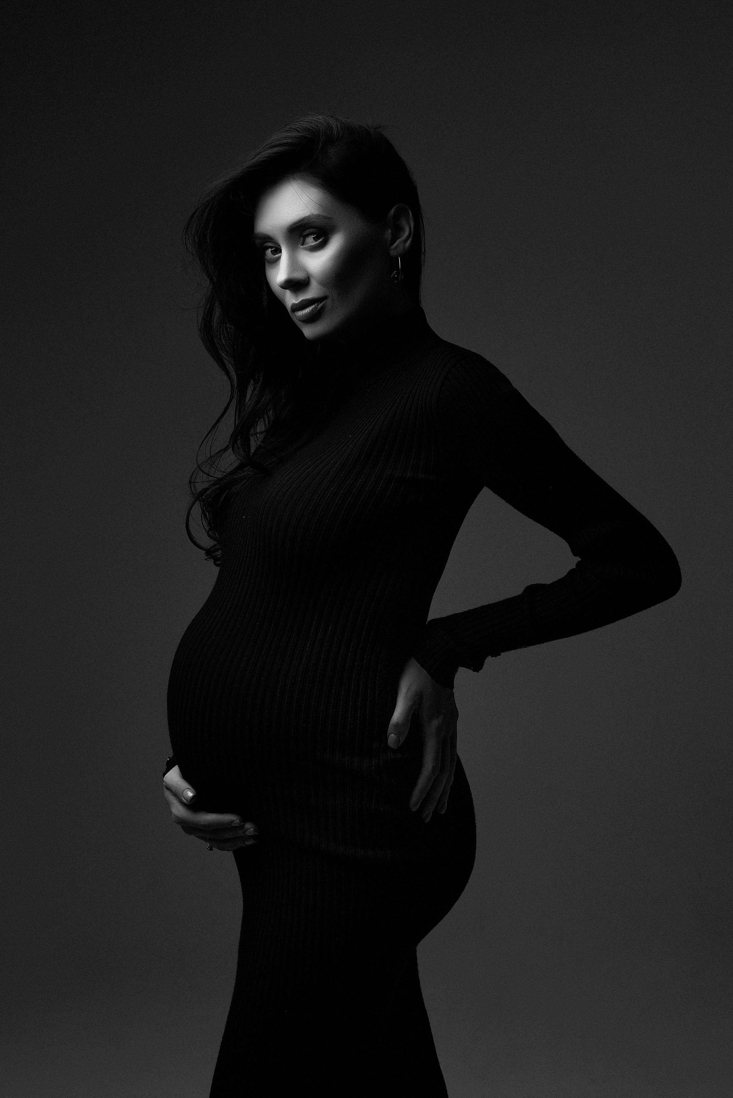 Беременность. Фотограф беременности в стиле минимализм г. Сочи Илина Гринева