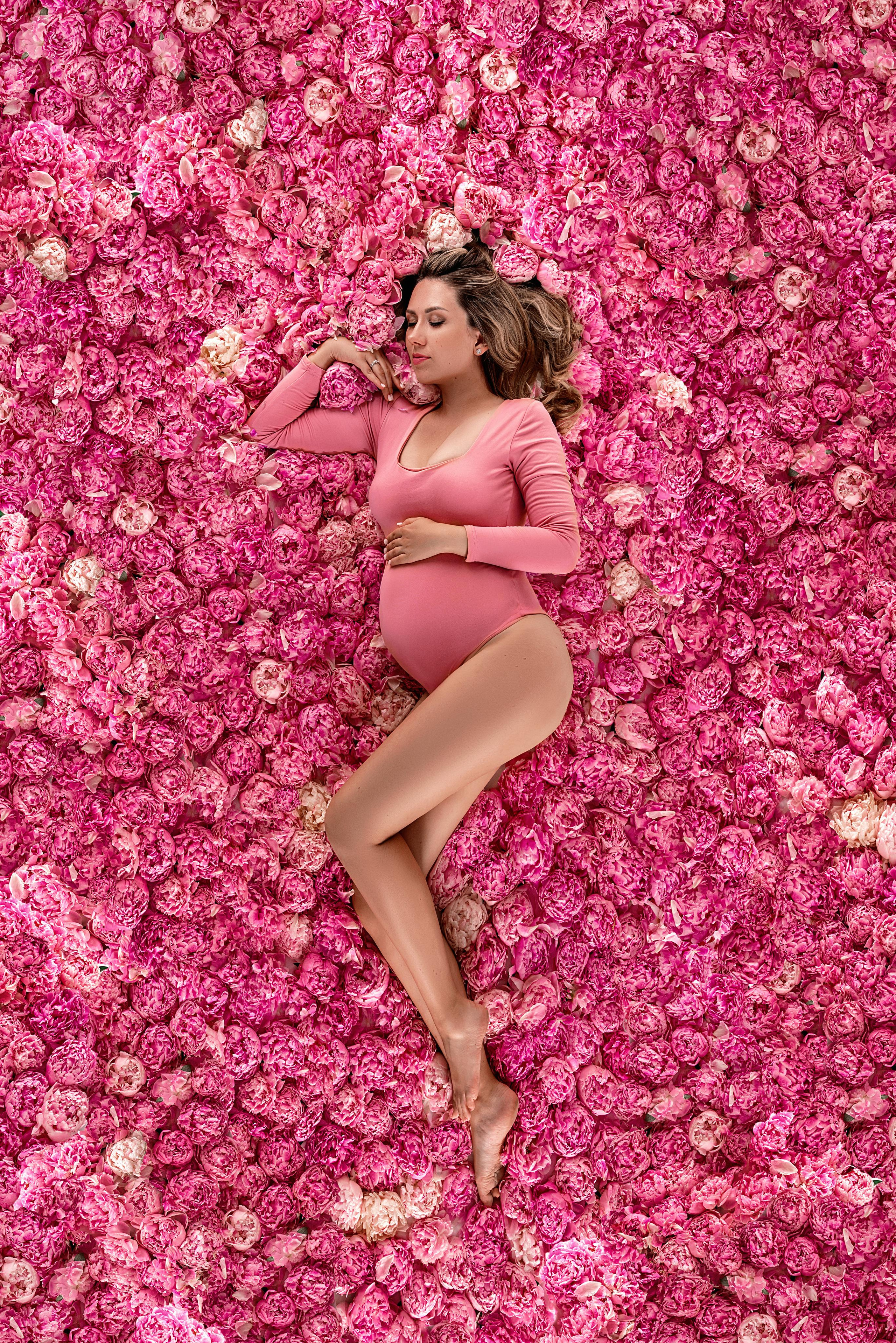 Фотограф беременности в стиле минимализм г. Сочи Илина Гринева