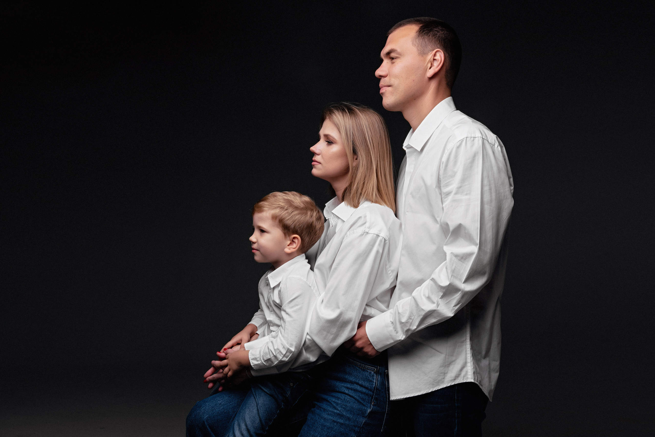 Семейная съемка. Фотограф беременности в стиле минимализм г. Сочи Илина Гринева