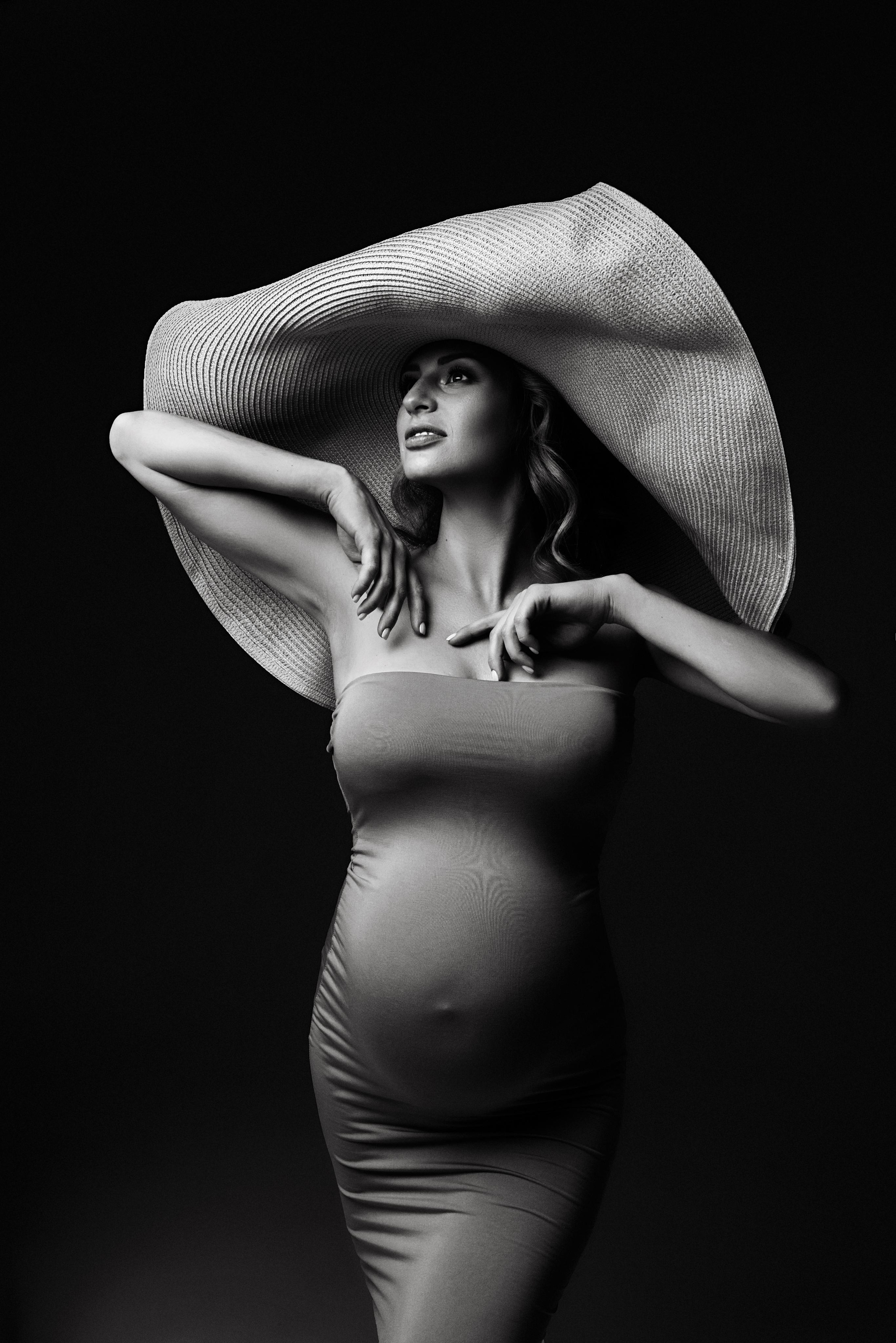 Фотограф беременности в стиле минимализм г. Сочи Илина Гринева