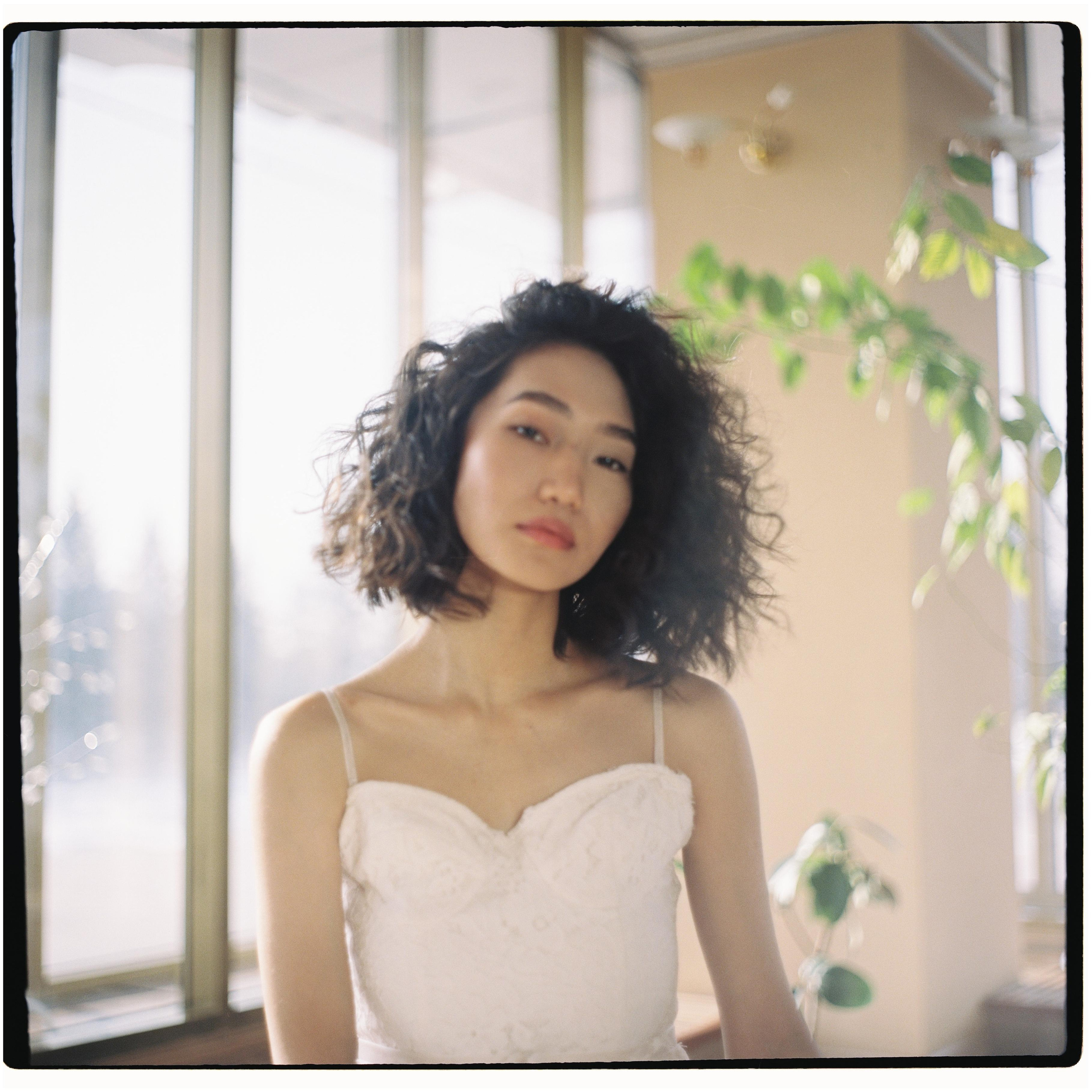 Эдита (пленка 120 тип, Kodak Portra400) / Edita (film 120 Kodak Portra400). Фотограф Айдын Седип в Кызыле