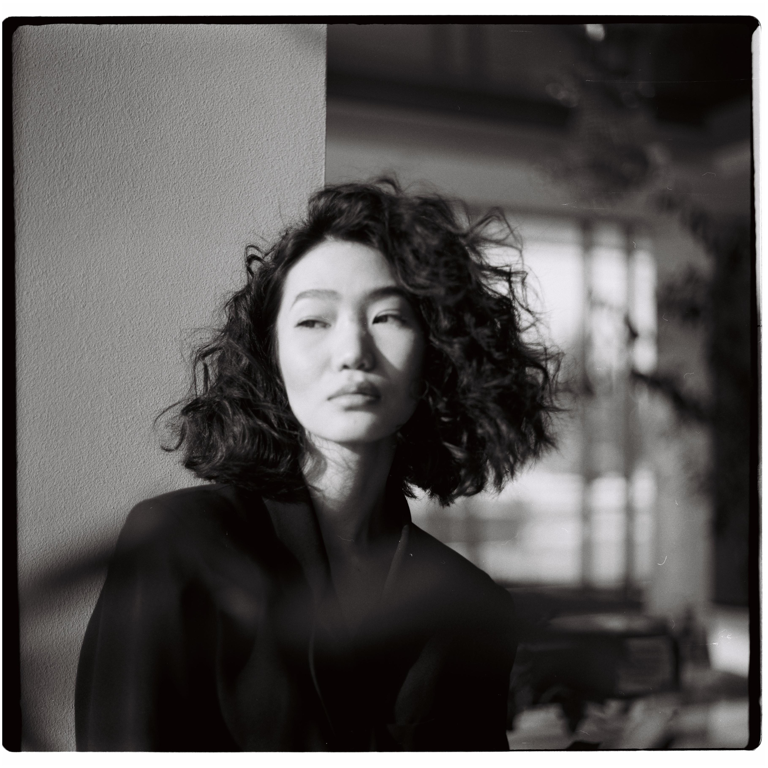 Эдита (пленка 120 тип) / Edita (film 120). Фотограф Айдын Седип в Кызыле