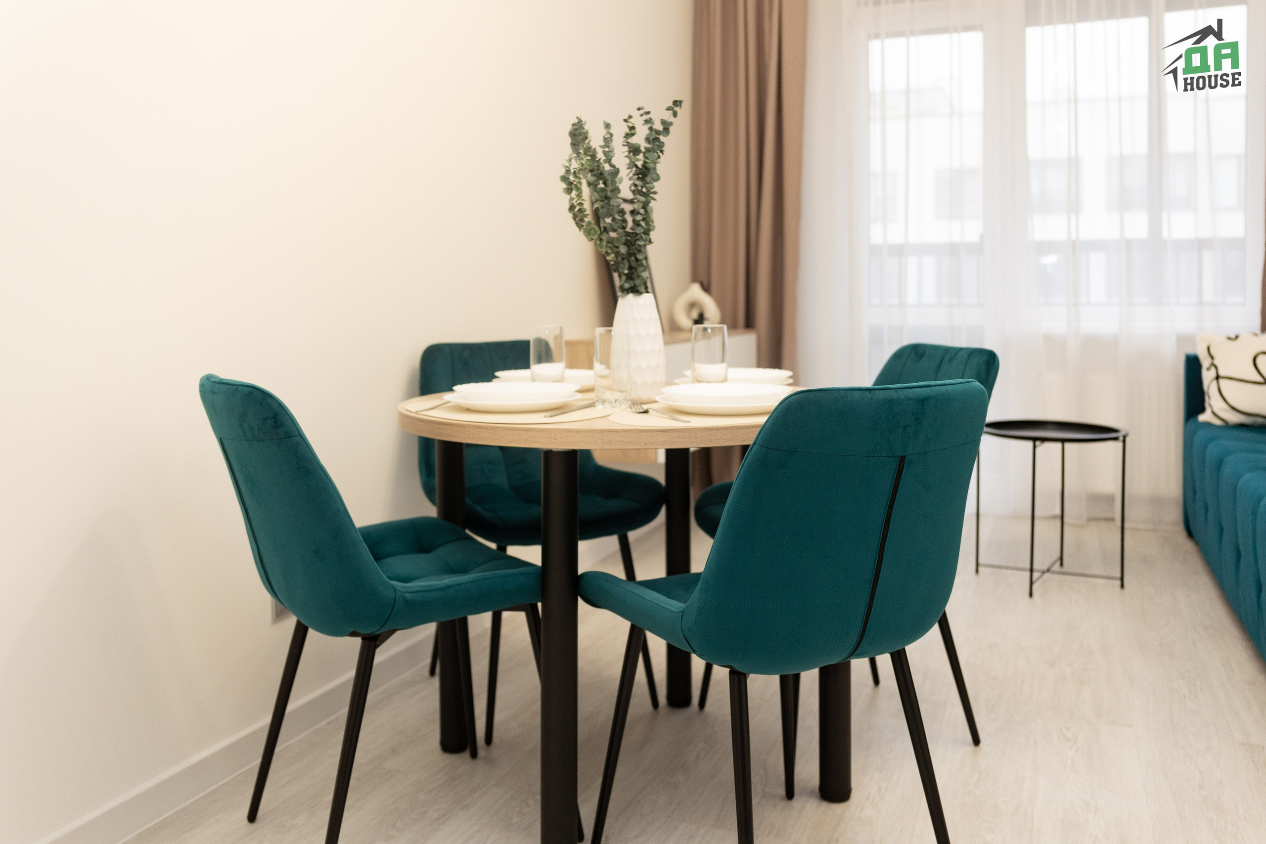 Компания Da House. Репортажный и портретный фотограф в Санктпетербурге. Видиосъемка мероприятий в Санкт-Петербурге