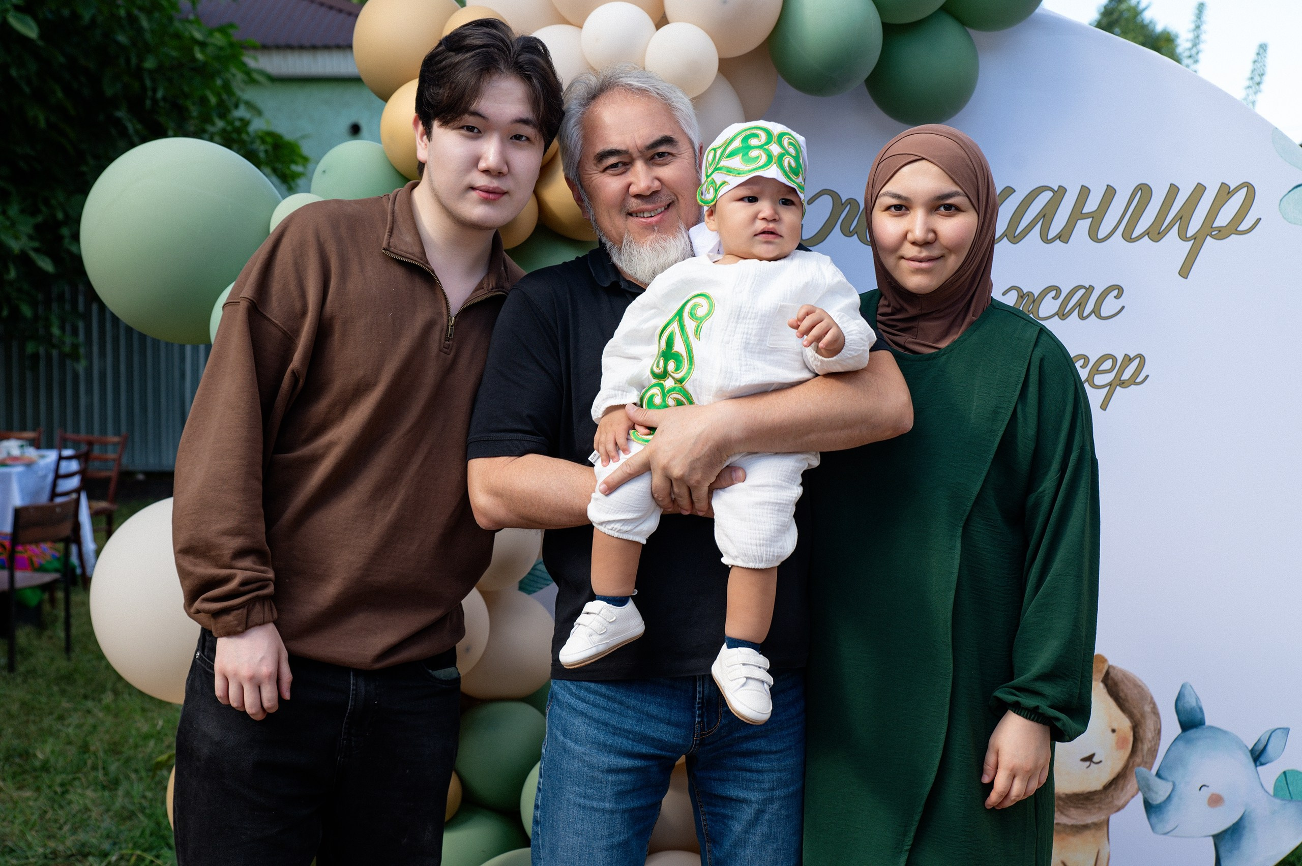 Джахангир — 1 годик. Фотограф в Алматы — Алексей Коньков | Репортаж, свадьбы, портреты