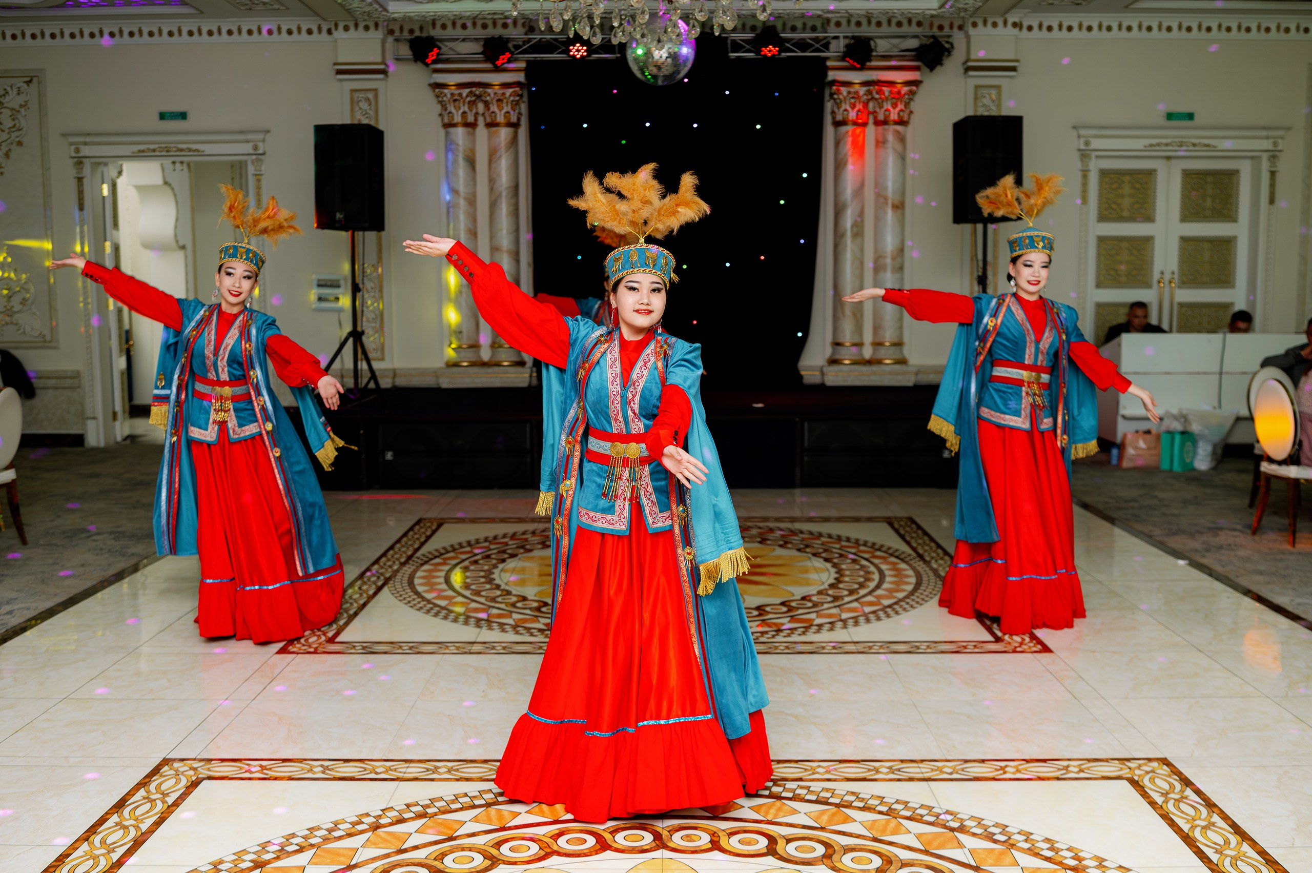 Қыз ұзату. Фотограф в Алматы — Алексей Коньков | Репортаж, свадьбы, портреты