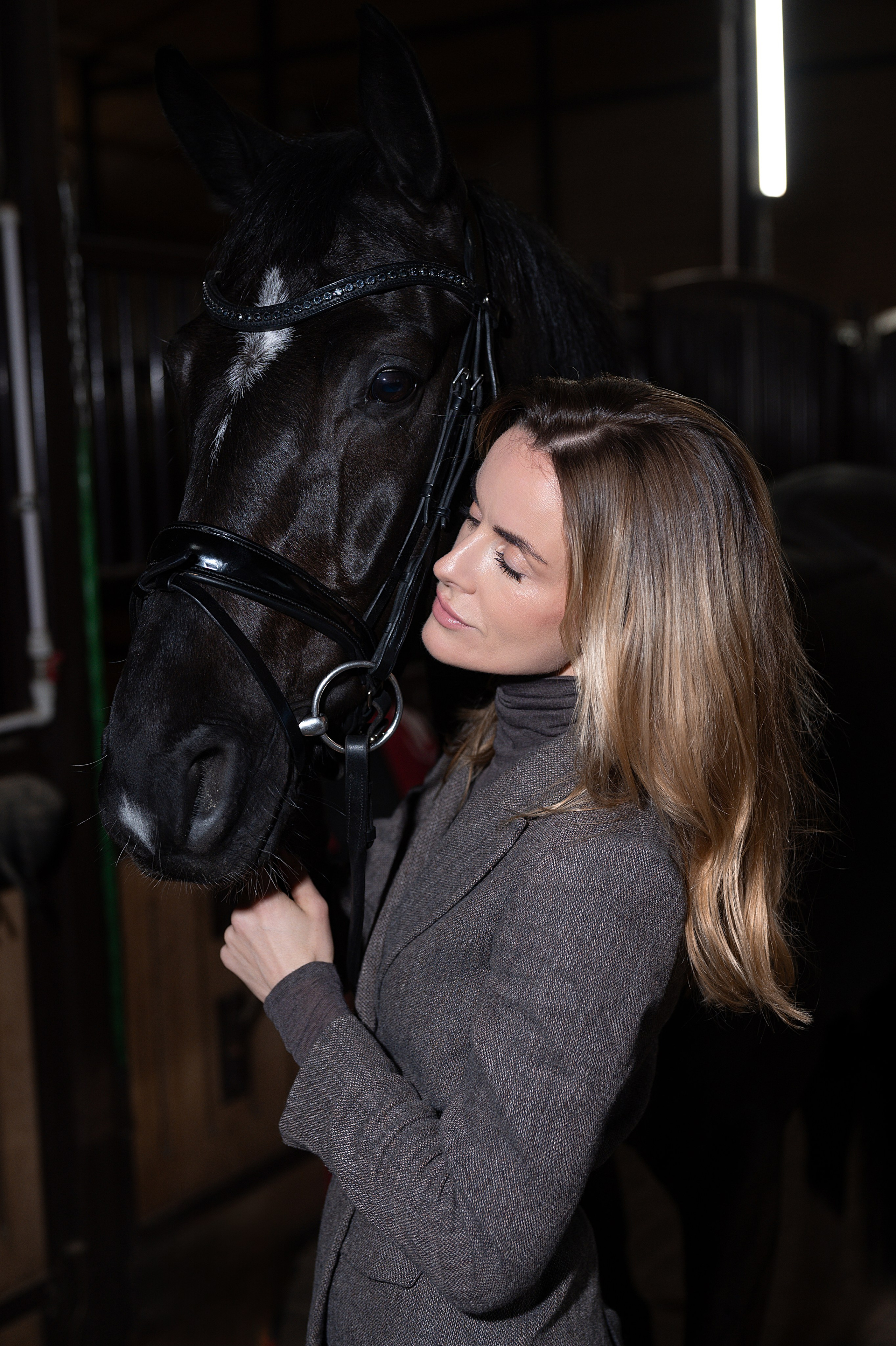 Фотосессия в конюшне. Фотограф Юлия Кондратьева