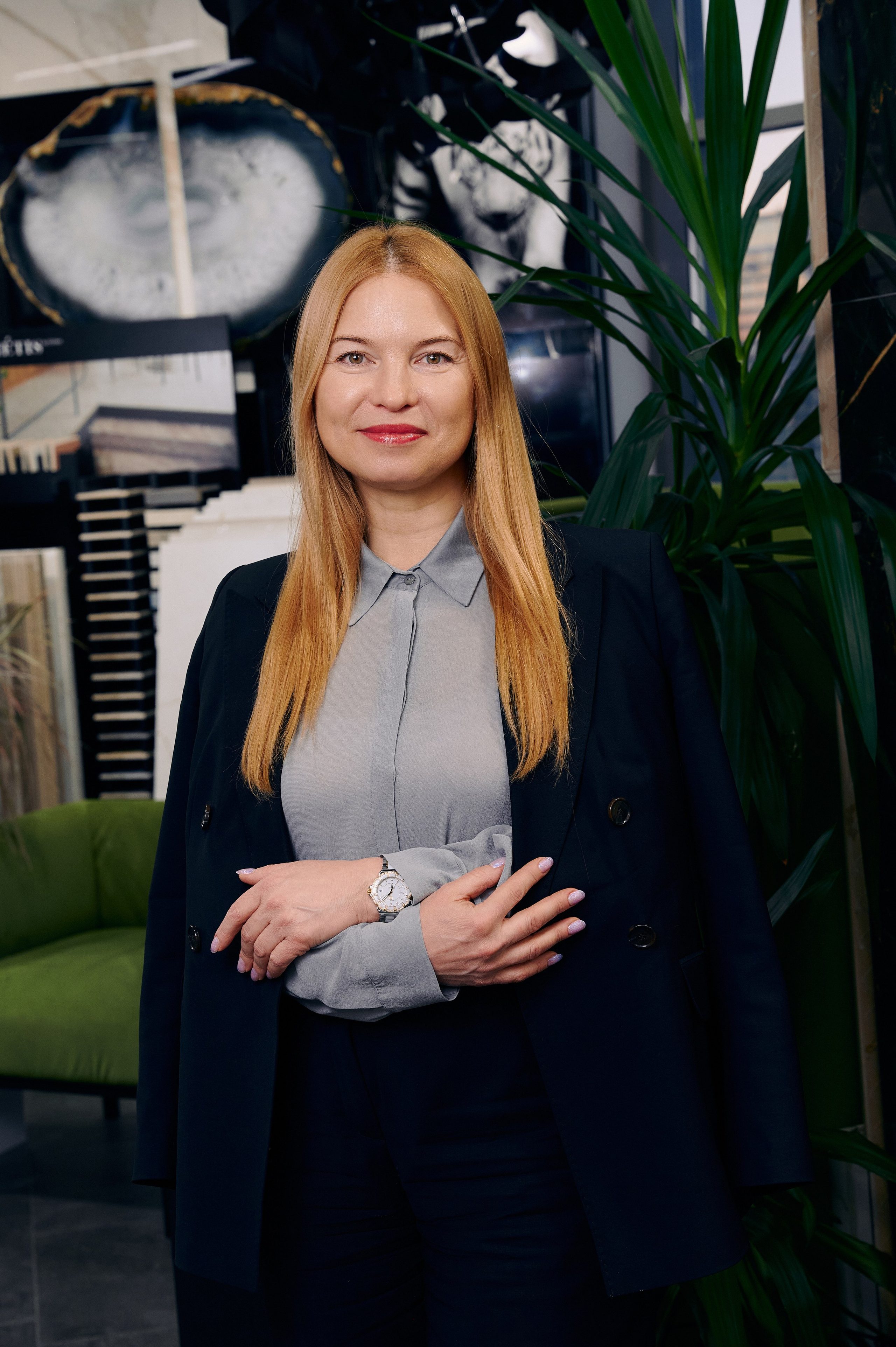 Портрет руководителя бизнеса на локации с выездом в Екатеринбурге