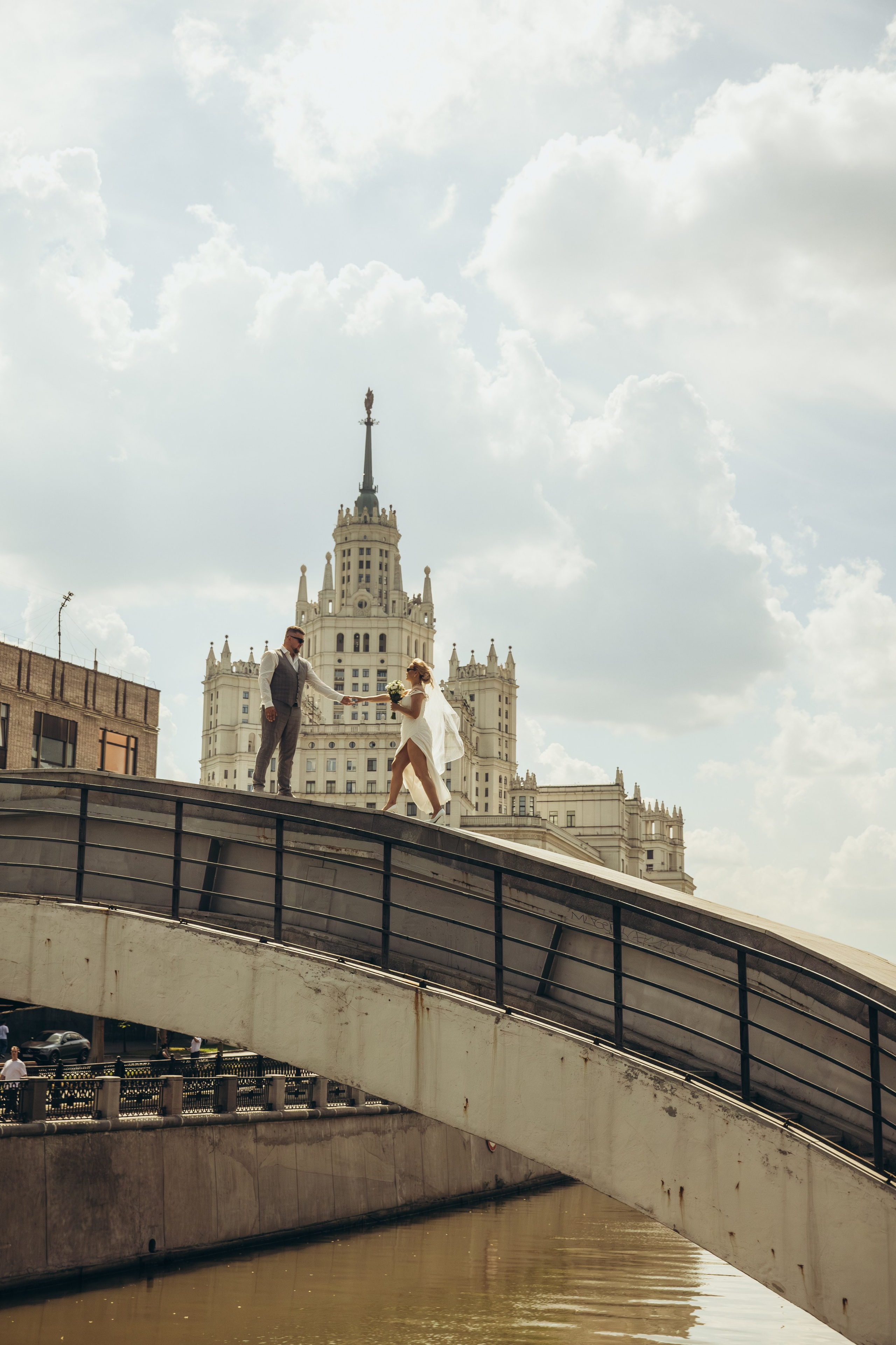 Тессинский мост свадьба. Свадебный и семейный фотограф Москва и Московская область