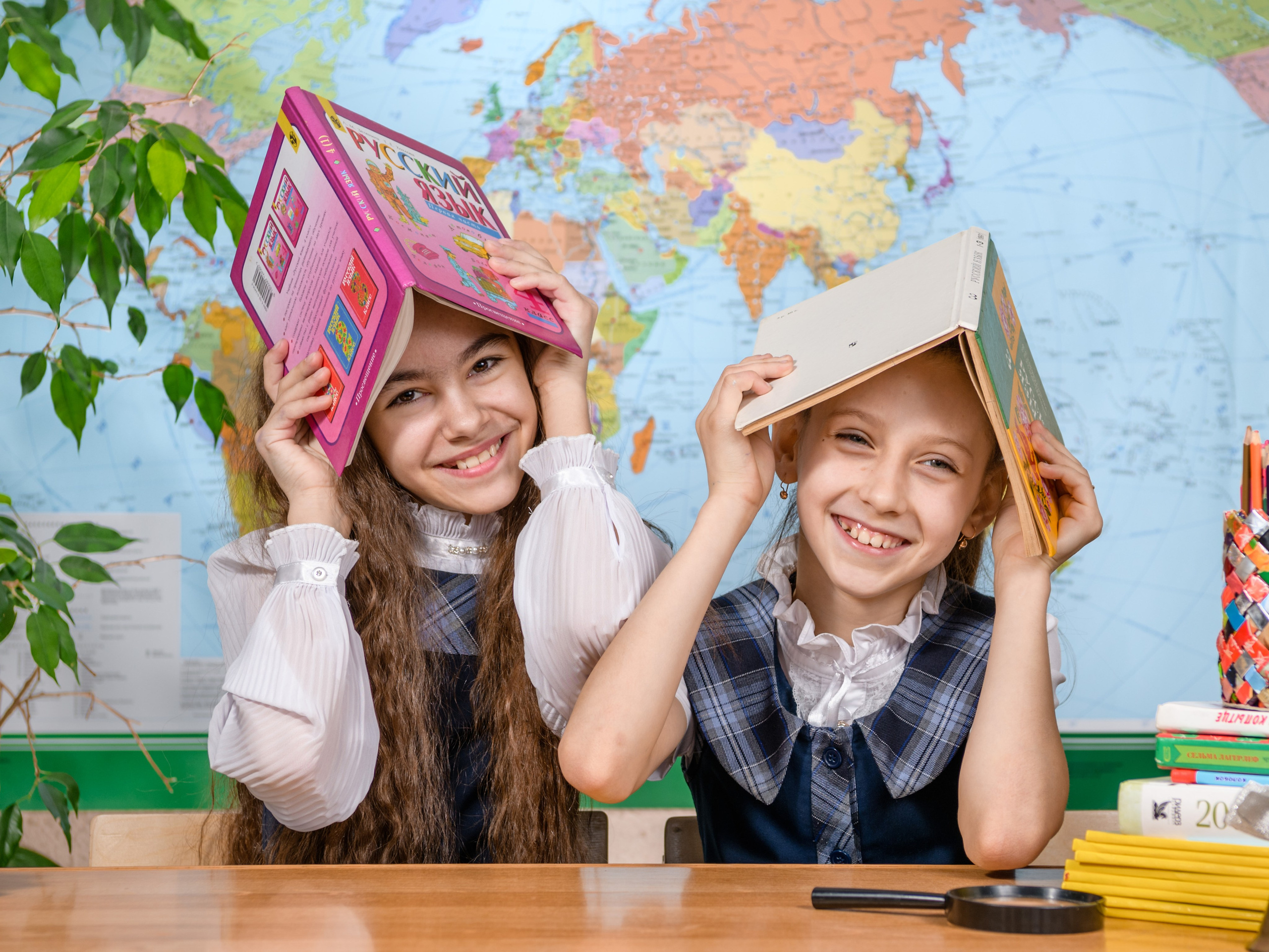 Профессиональная фотосъёмка на выпускные альбомы в Красноярске. Профессиональный фотограф в г. Красноярске Татьяна Арлакова