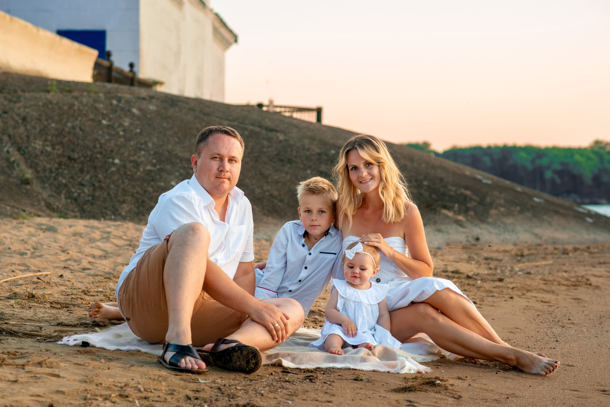 Татьяна на Минском море. Семейный фотограф на выписку из роддома и крещение Минск Настя Гришук