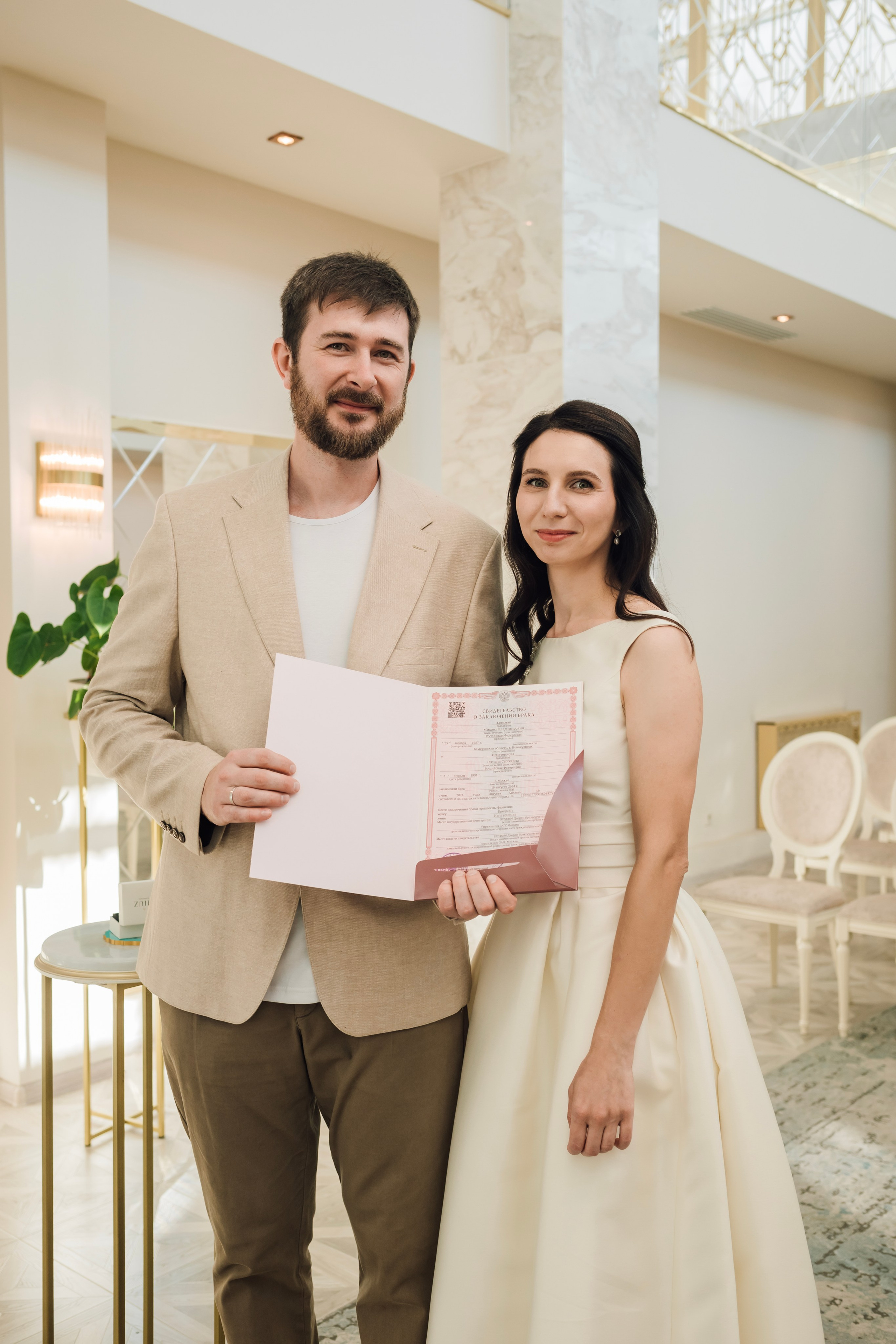 Таня и Миша. Свадьба в лофте. Свадебный и семейный фотограф в Москве Евгения Лисина