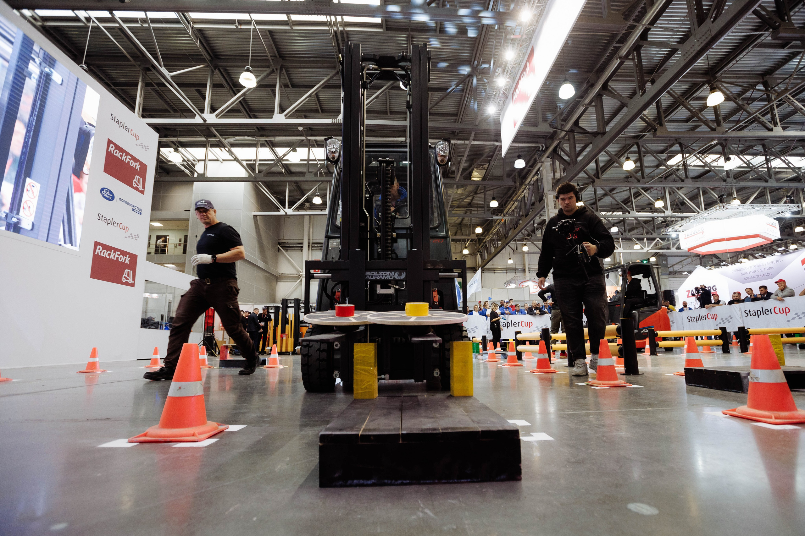 Stapler cup (Крокус экспо). Репортажный фотограф на мероприятие в Москве Алексей Терентьев