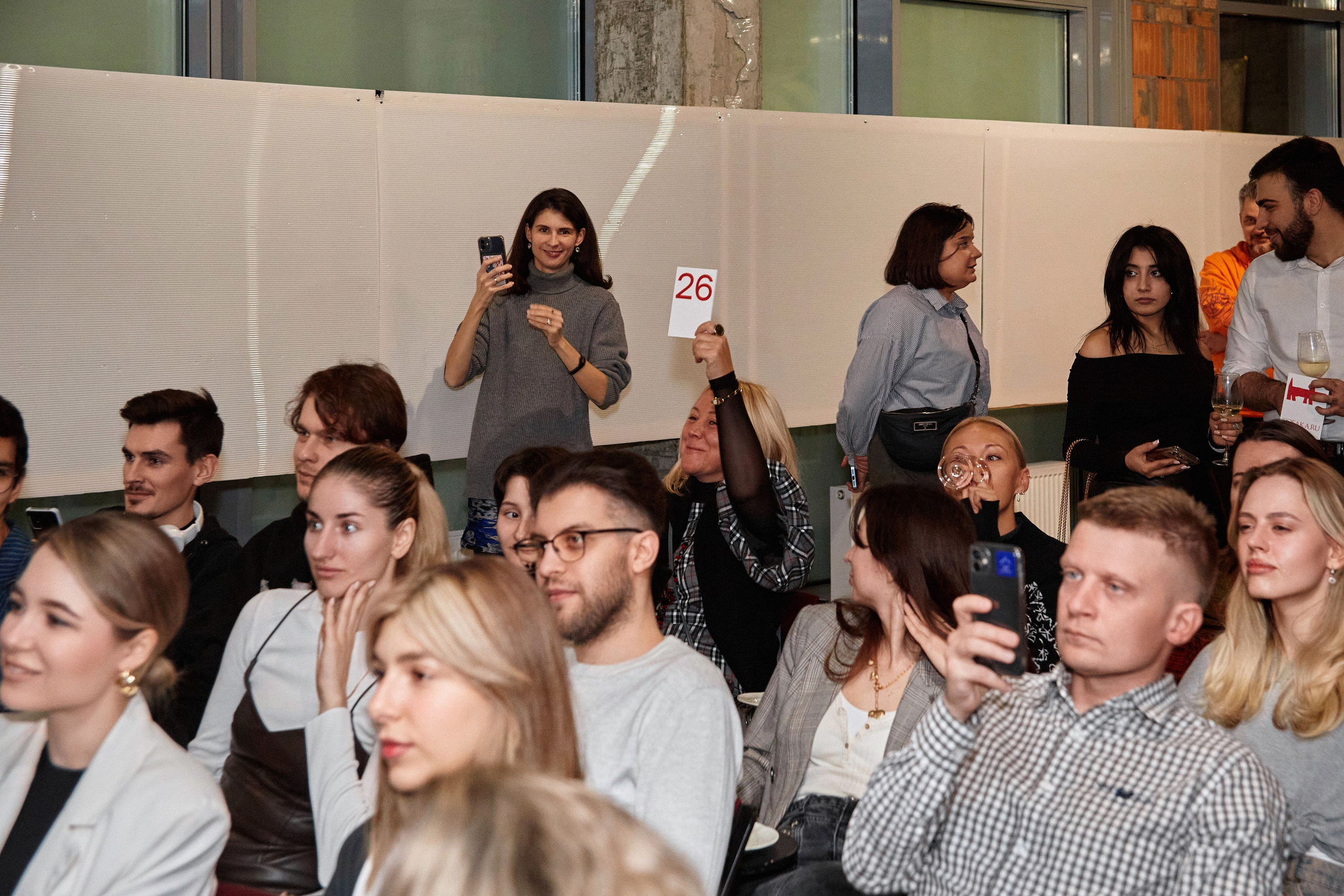 4-й Осенний аукцион современного искусства в «ЗИМ Галерее». DENISOV ART (фото, видео, дизайн) САМАРА