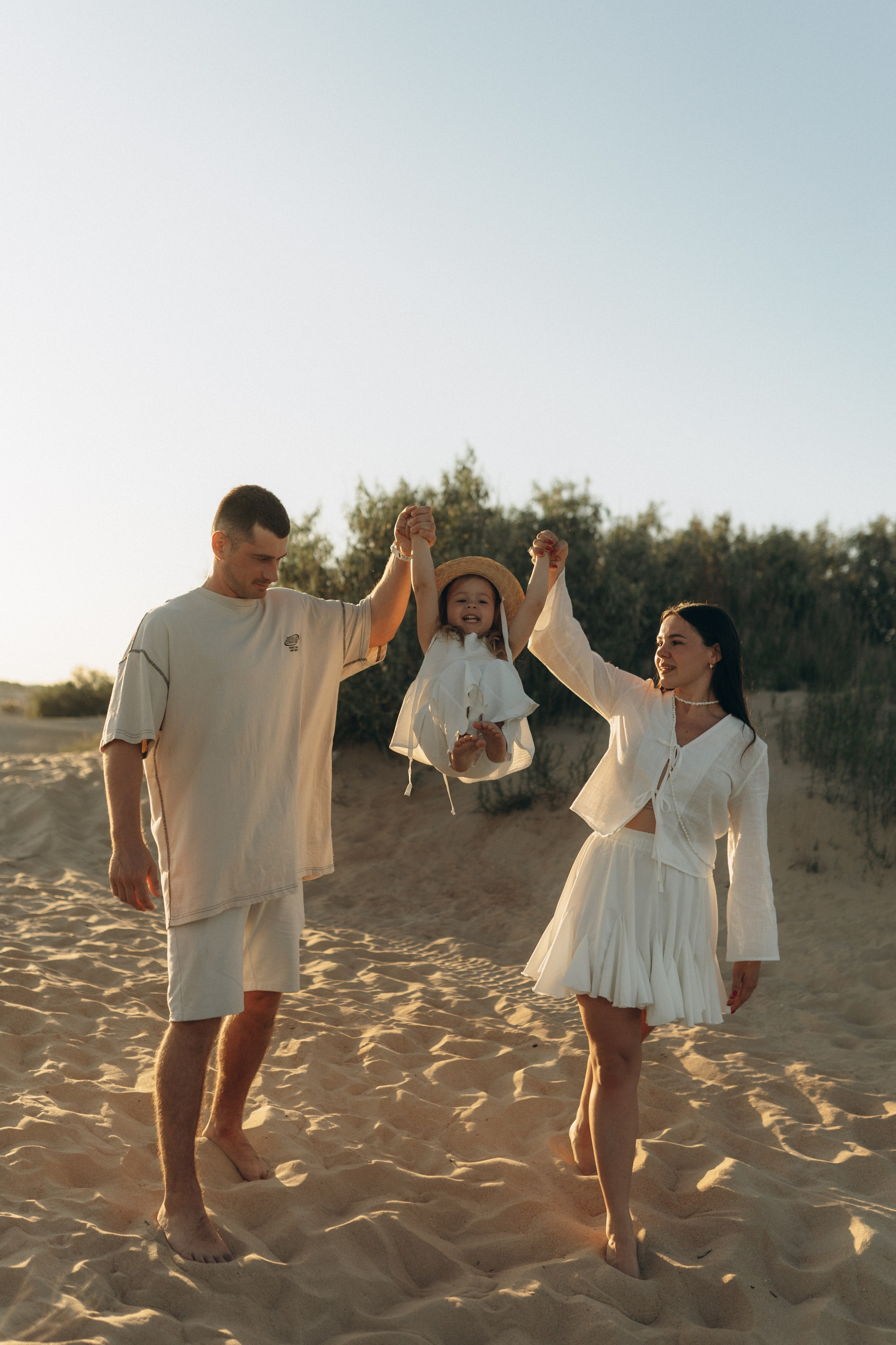 Приключения Аделины на море. Семейный lifestyle фотограф в Москве Рената Рафикова