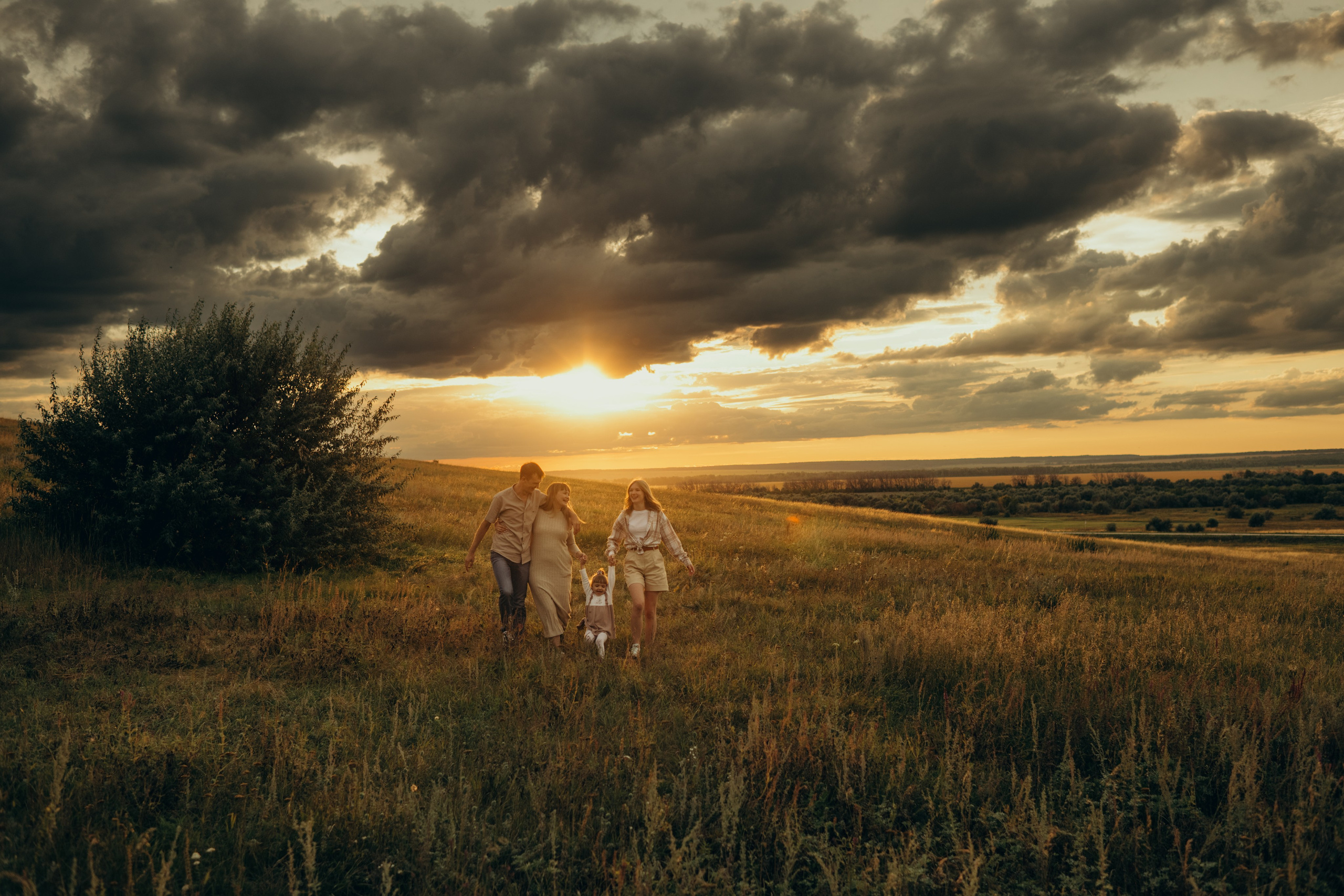 Даша Даня Ксюша Илья Саша и Ева. Свадебный и семейный фотограф в Самаре Головань Наталья