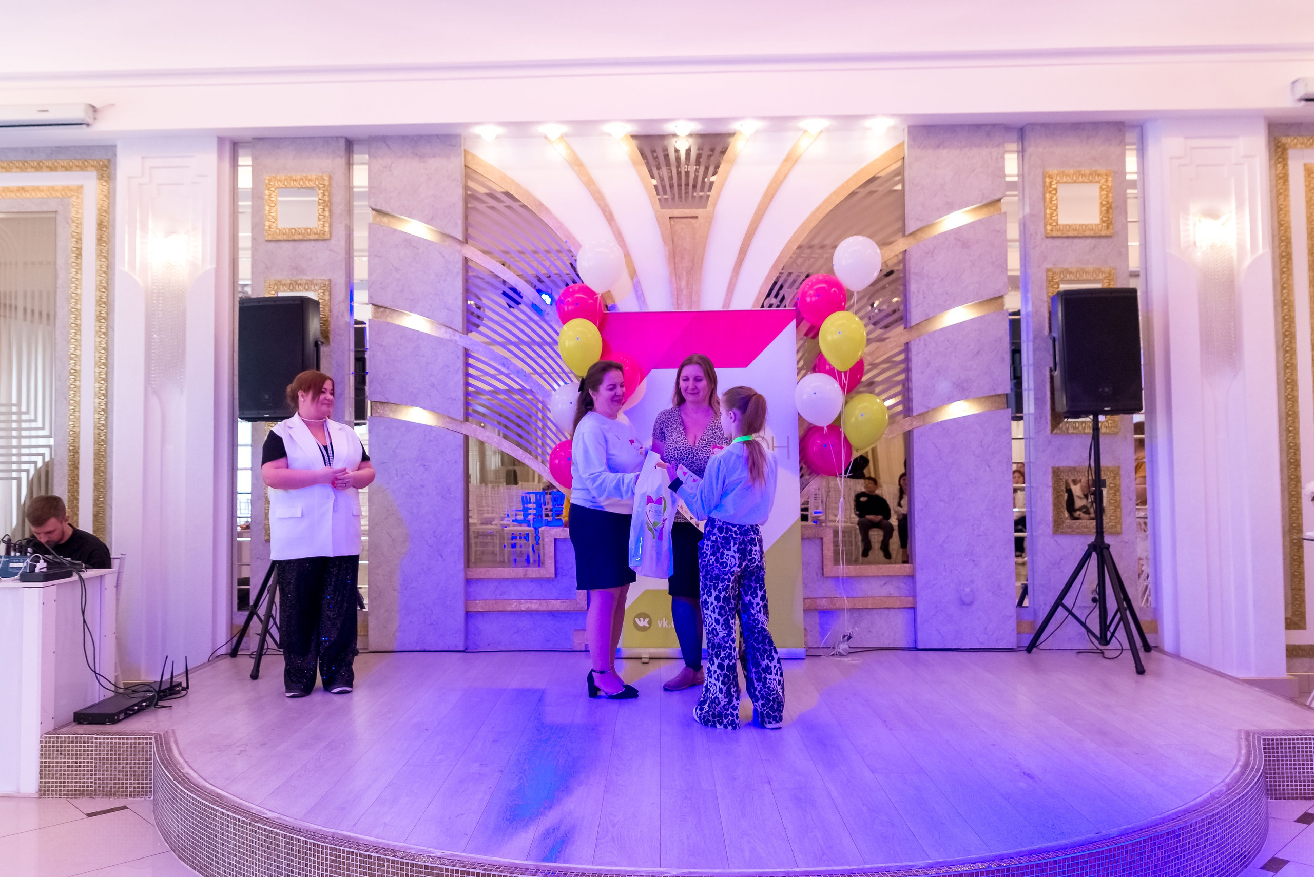 Фестиваль Ради мира от АУКЦИОН ДОБРА 🔥. Женский фотограф Крещение Венчание Москва Брянск