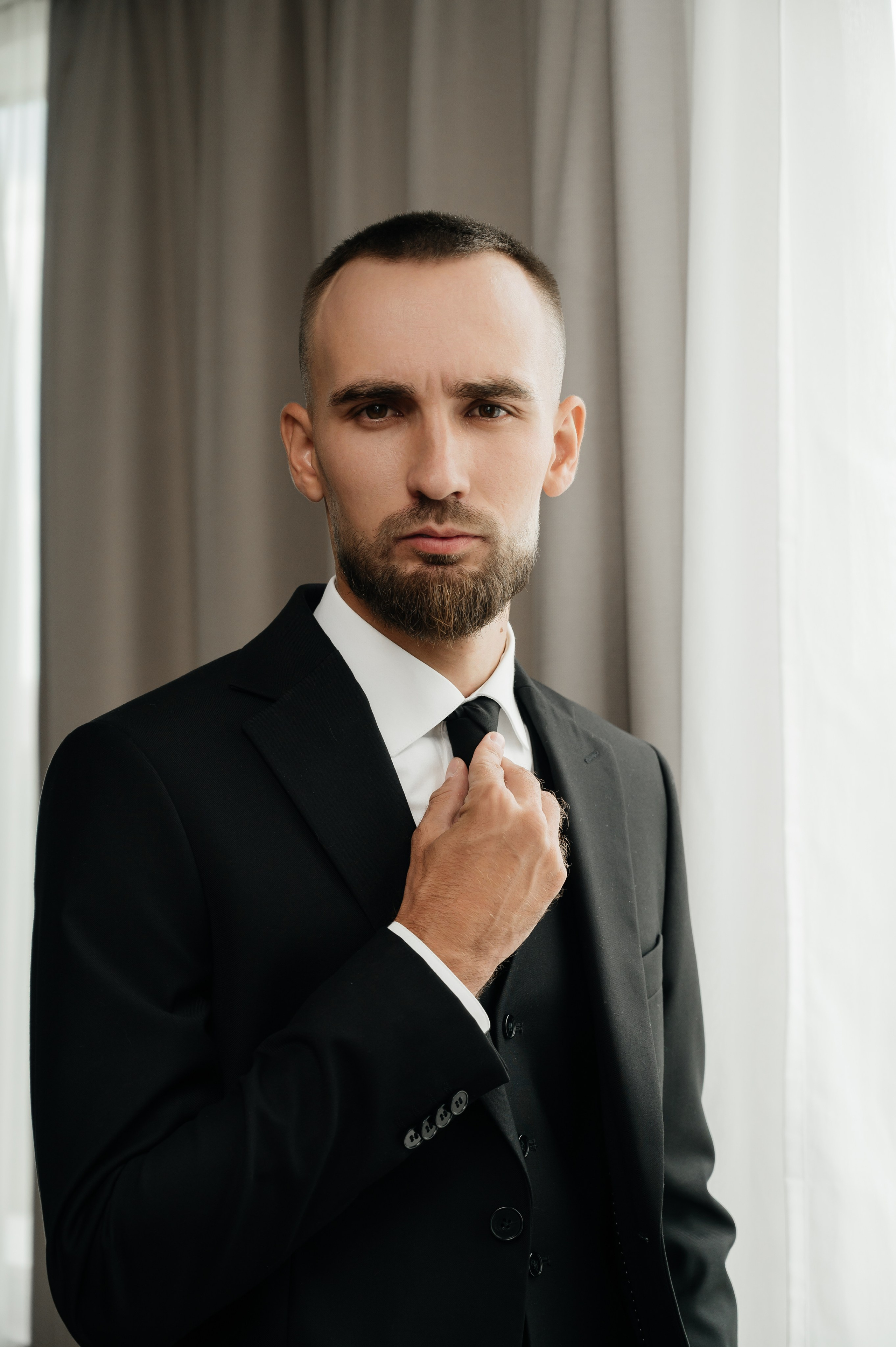 Свадьба (утро в отеле). Свадебный и семейный фотограф в Краснодаре Алина Мельник