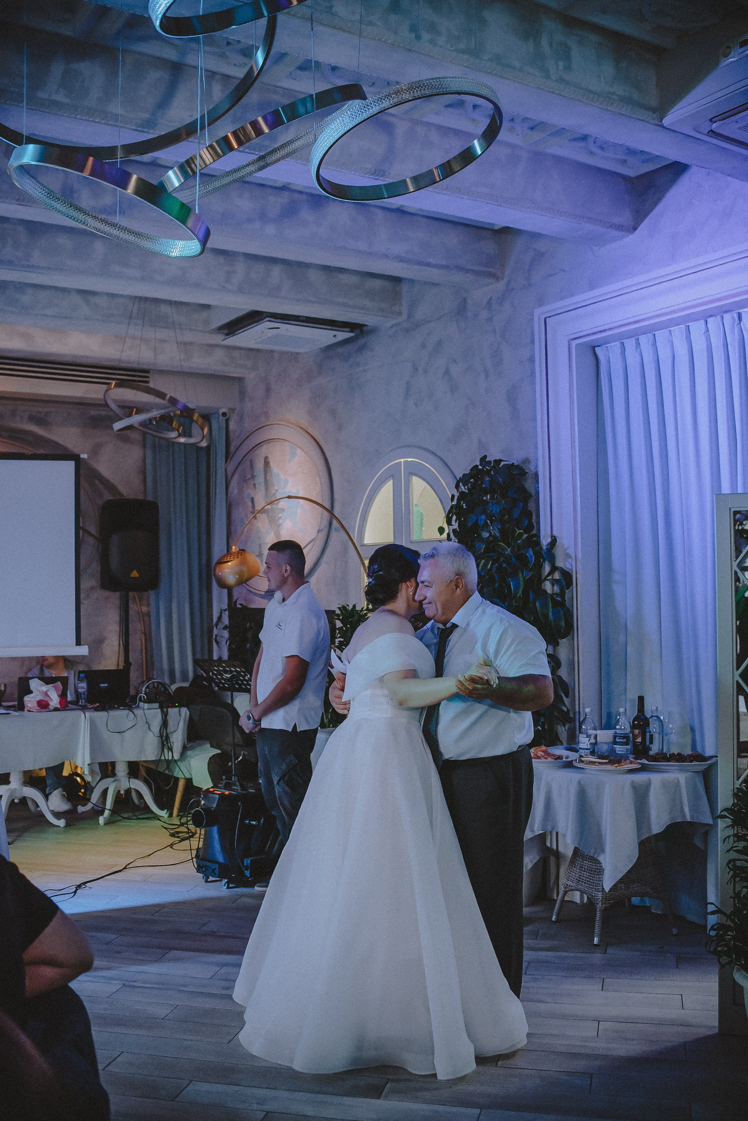 Love.com: Главная страница нашего счастья. Свадебный и семейный фотограф в Москве Сажина Кристина КиМ. Свадебный оператор в Москве Сажин Максим