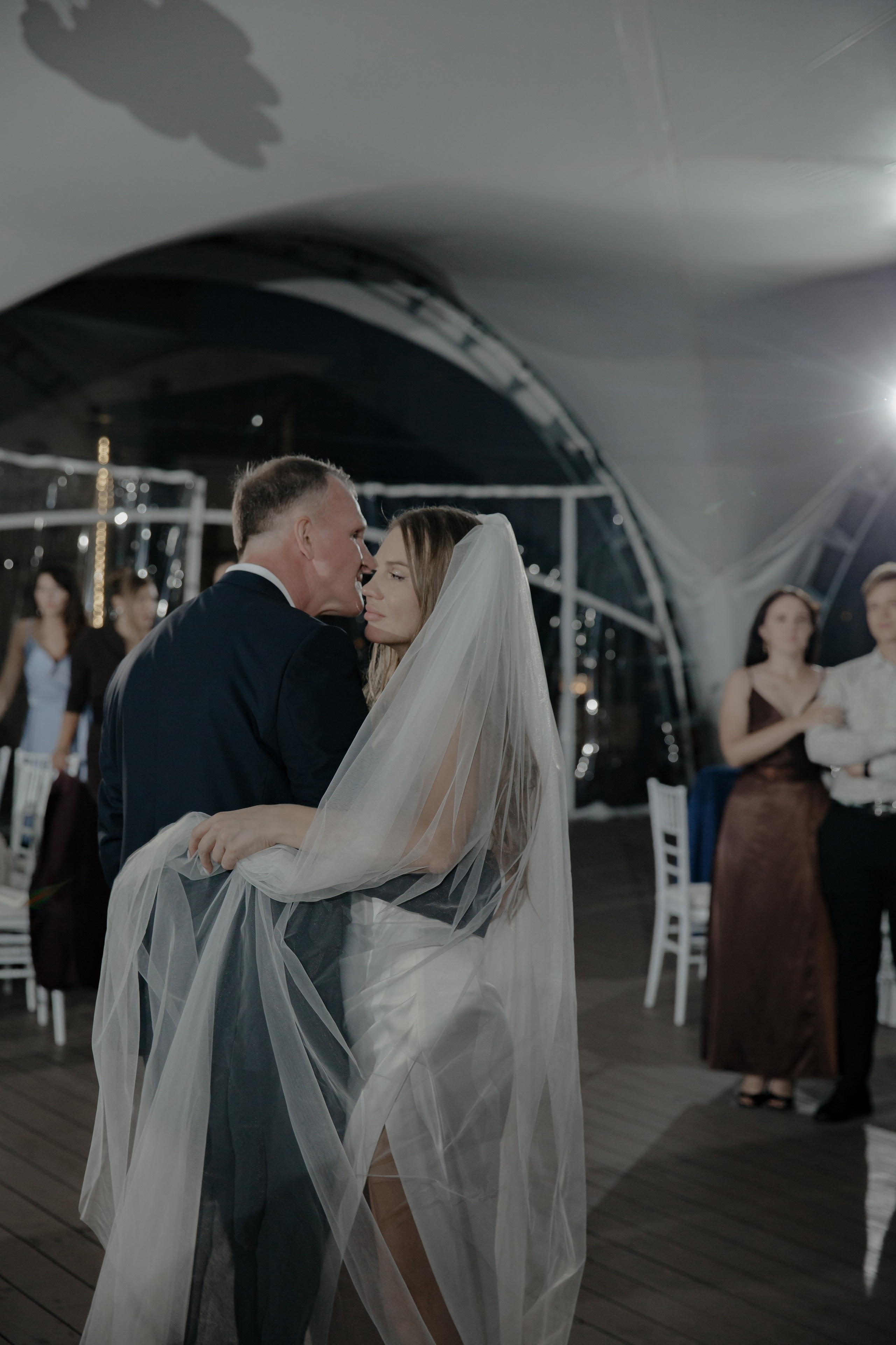 02.07.24. RETOUCH-HOUSE