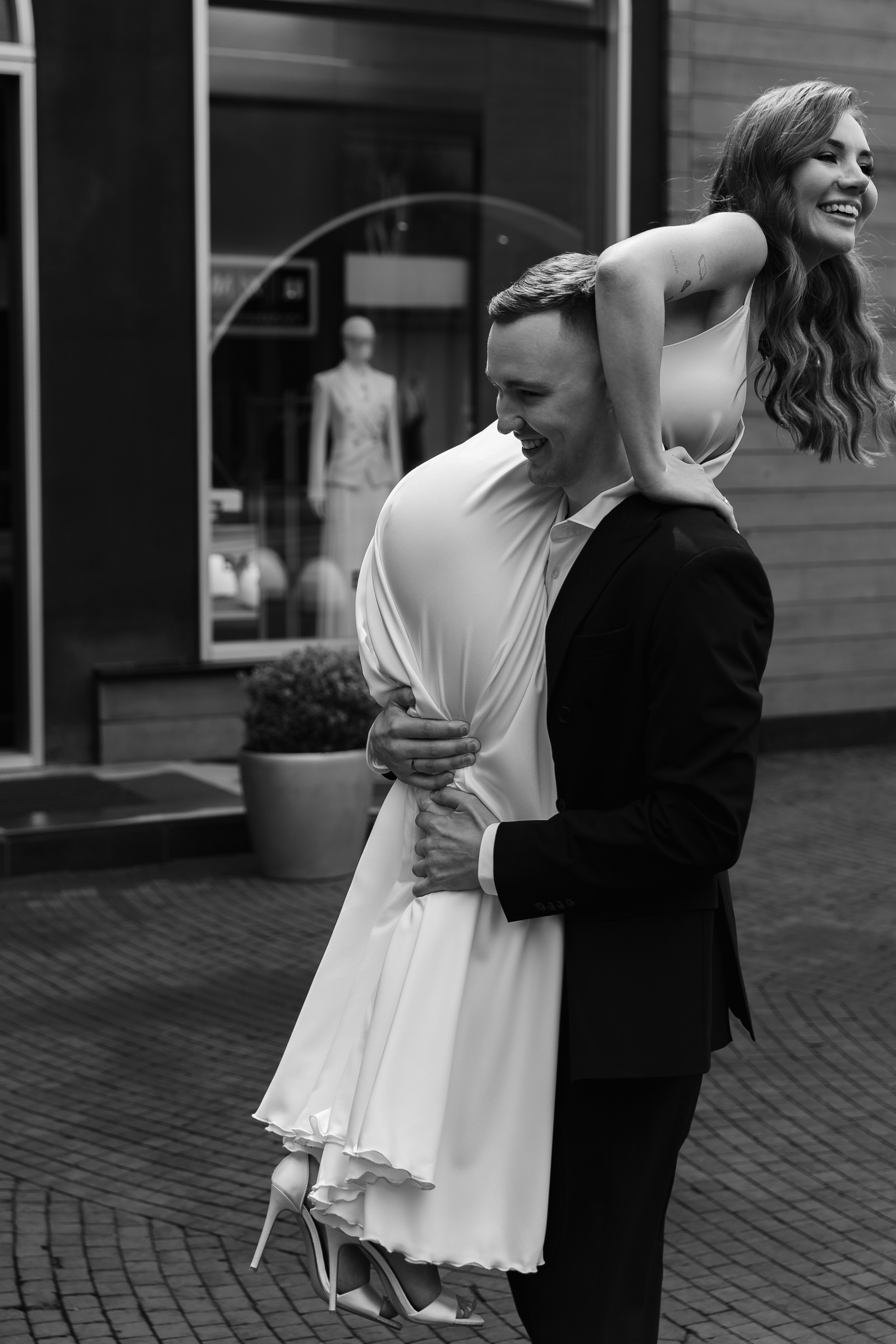 23.07.2024. RETOUCH-HOUSE