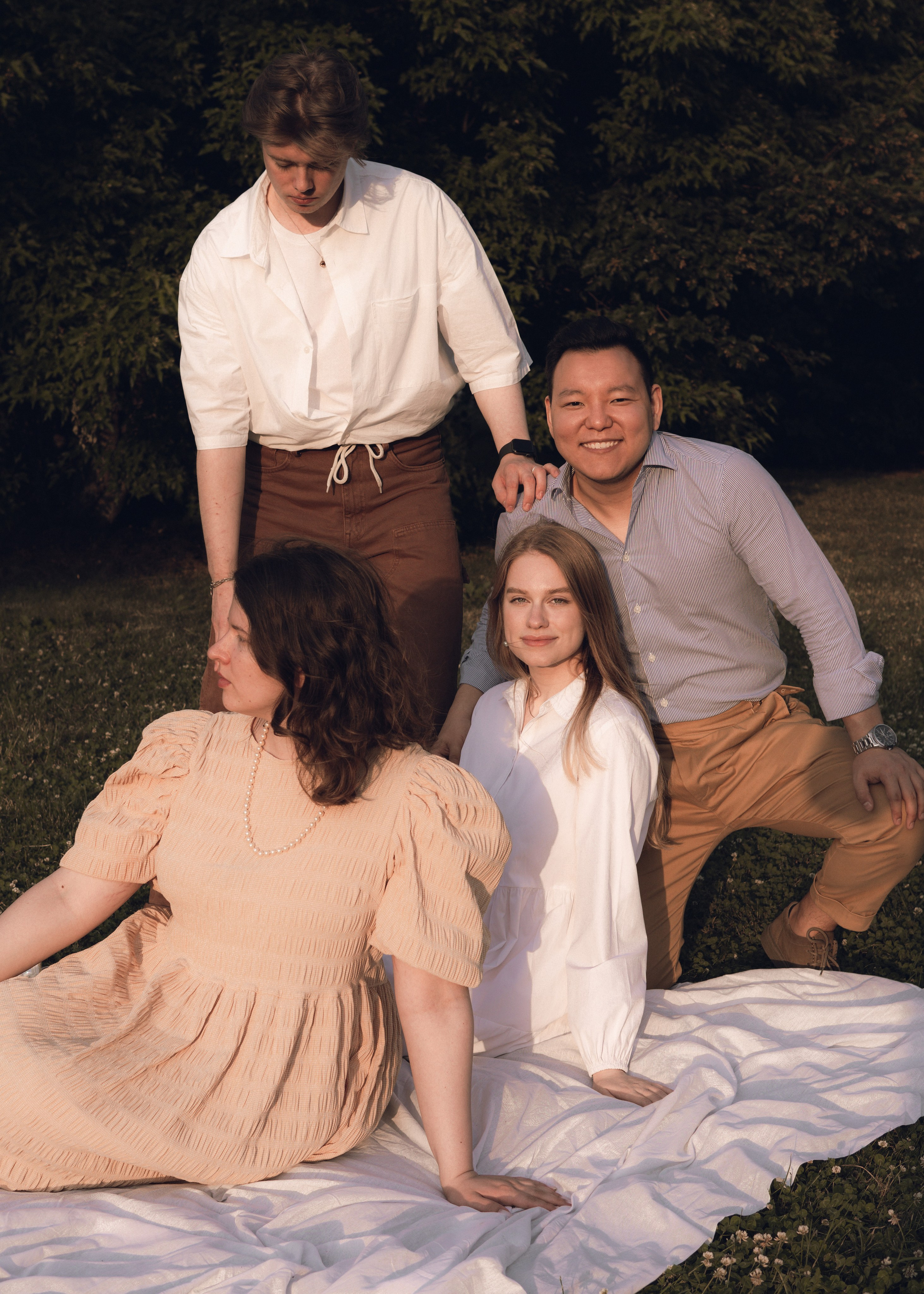 Группа выпускников. Frojul