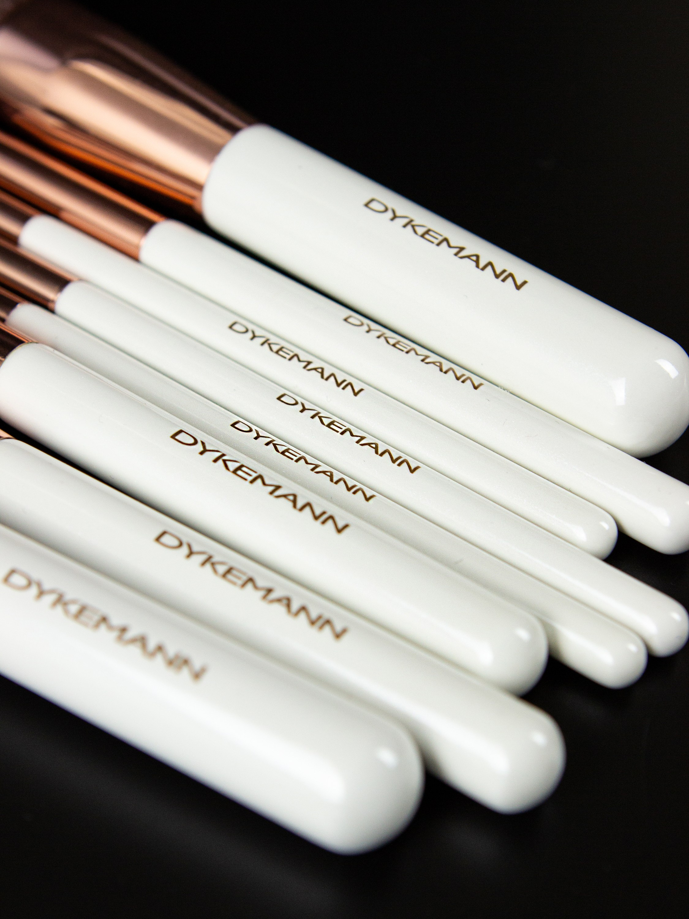 Цветной фон. DEWA | фотостудия для маркетплейсов