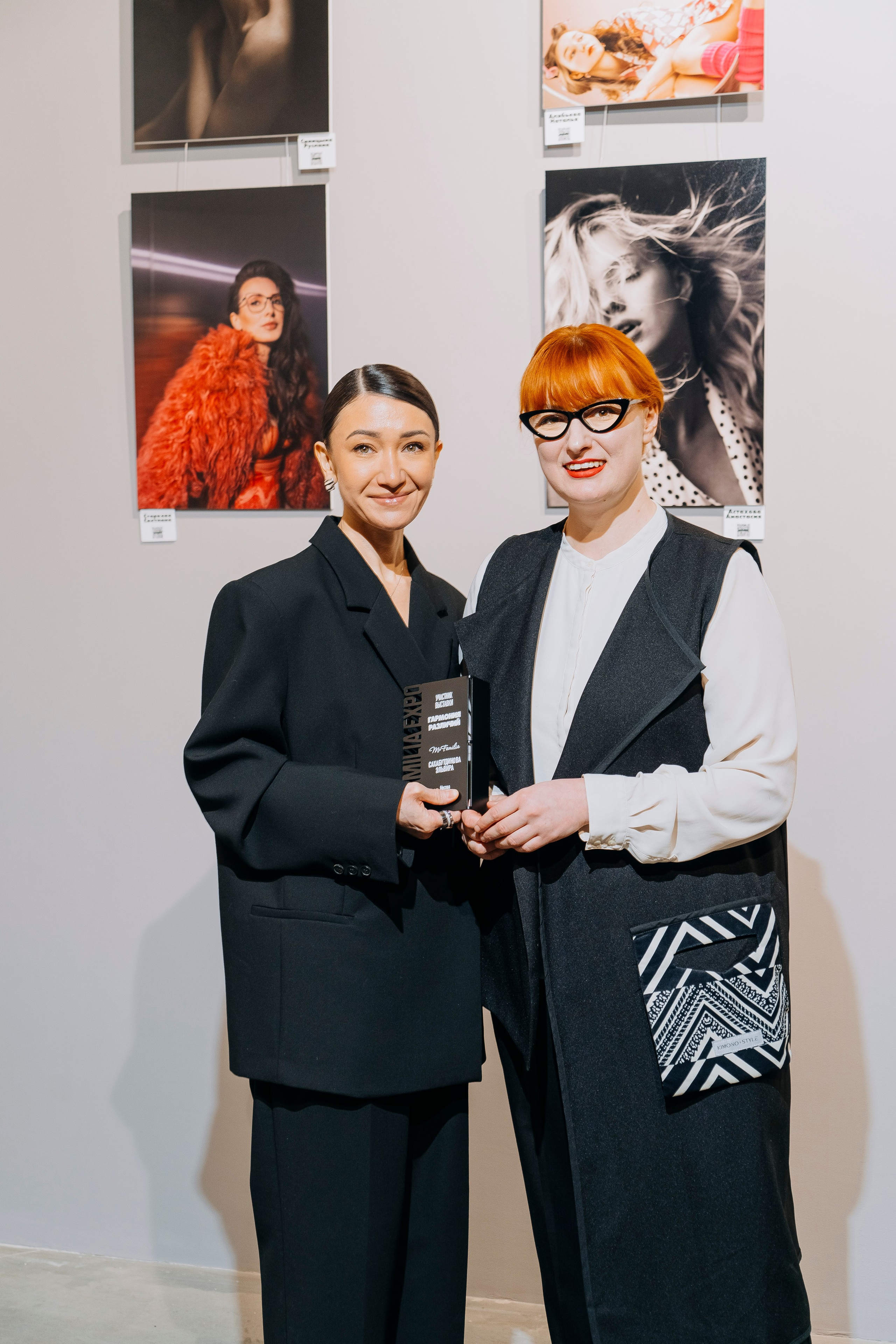 Вернисаж фотовыставки MFamilia «Гармония различий». Организация фотовыставок в Петербурге и Москве, MFamilia (МФамилия)