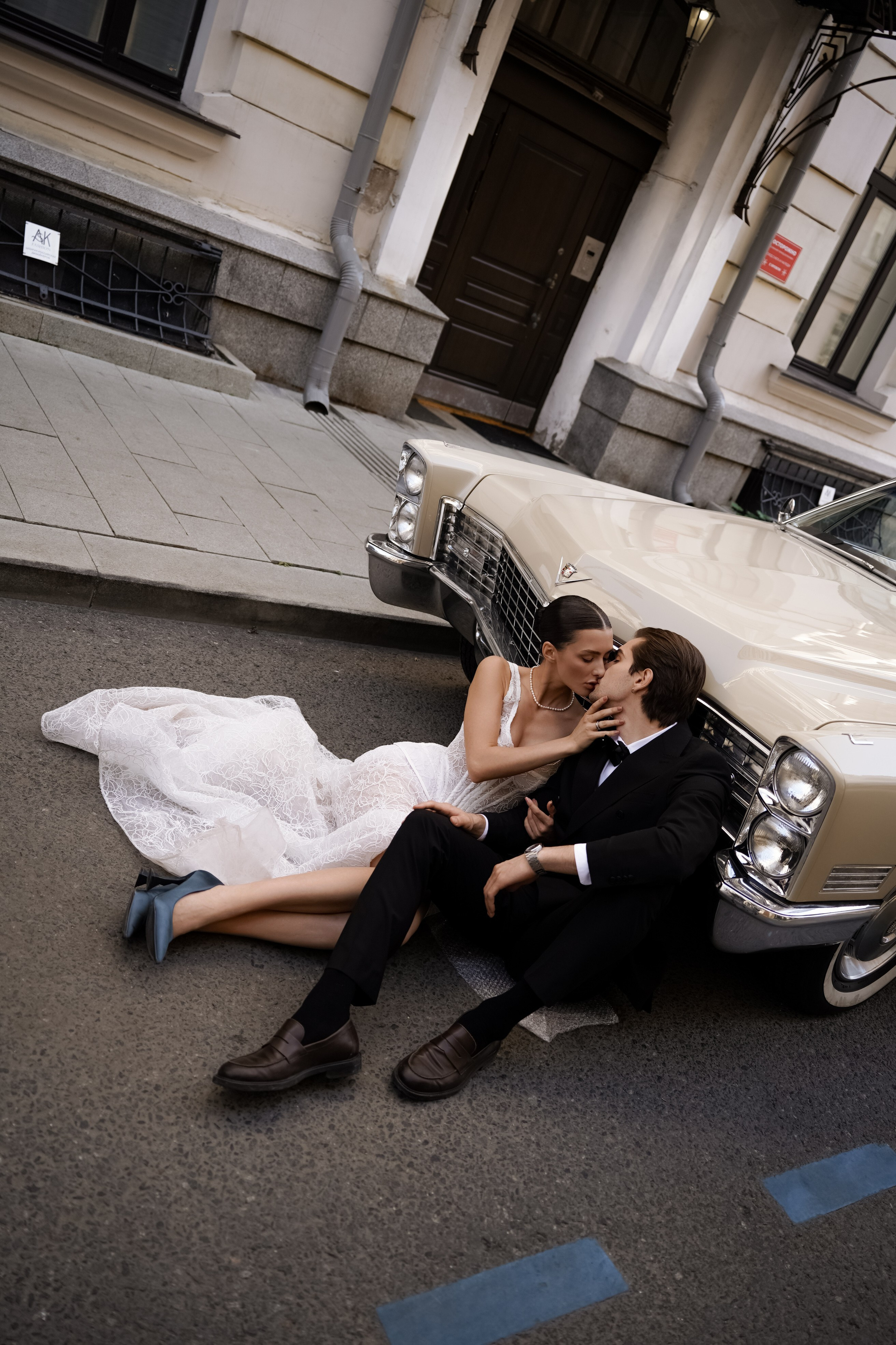 Свадебная Фотосессия с кабриолетом в Москве