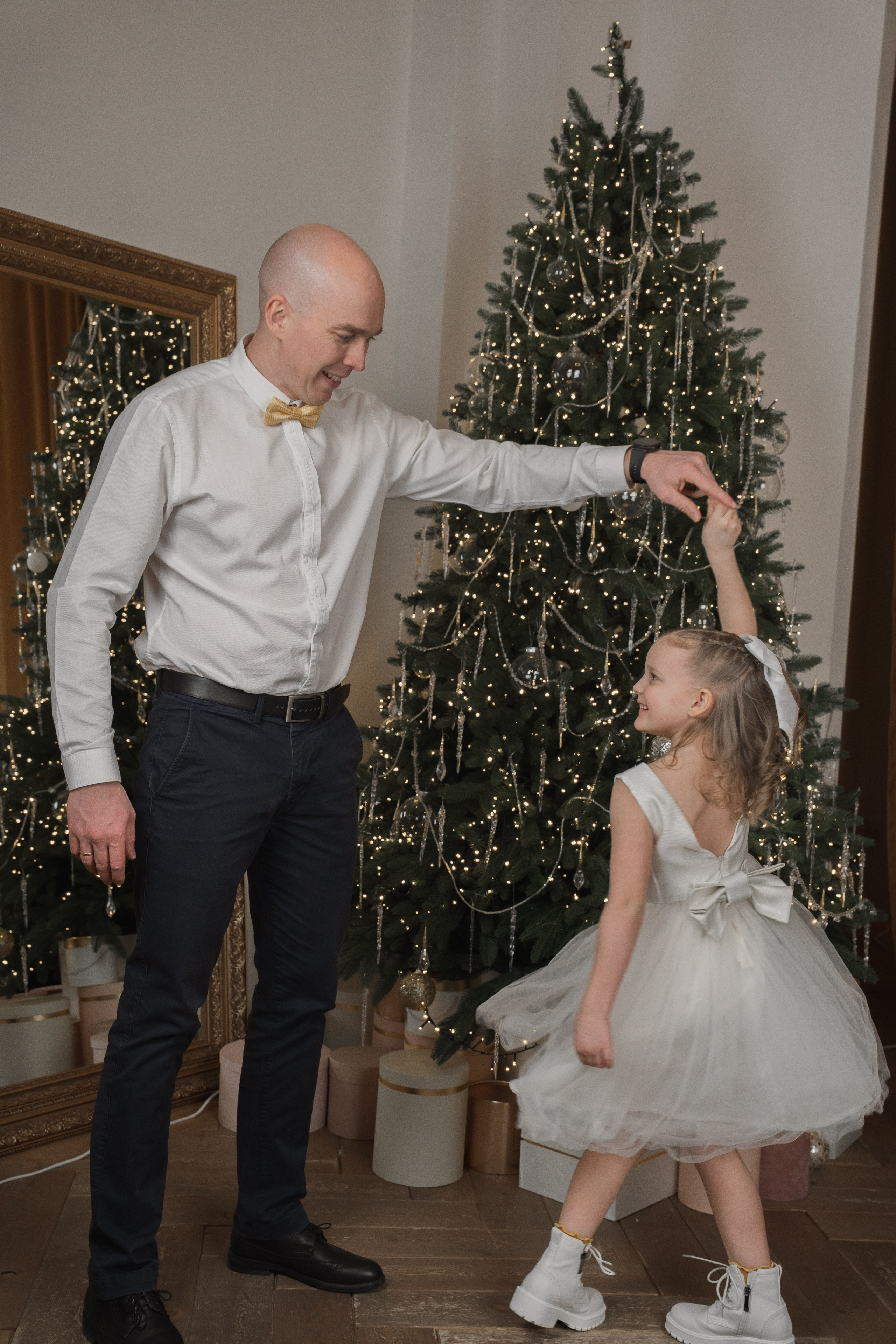 Новогодняя фотосессия большой семьи в студии. Семейный фотограф Екатеринбург Татьяна Девятых