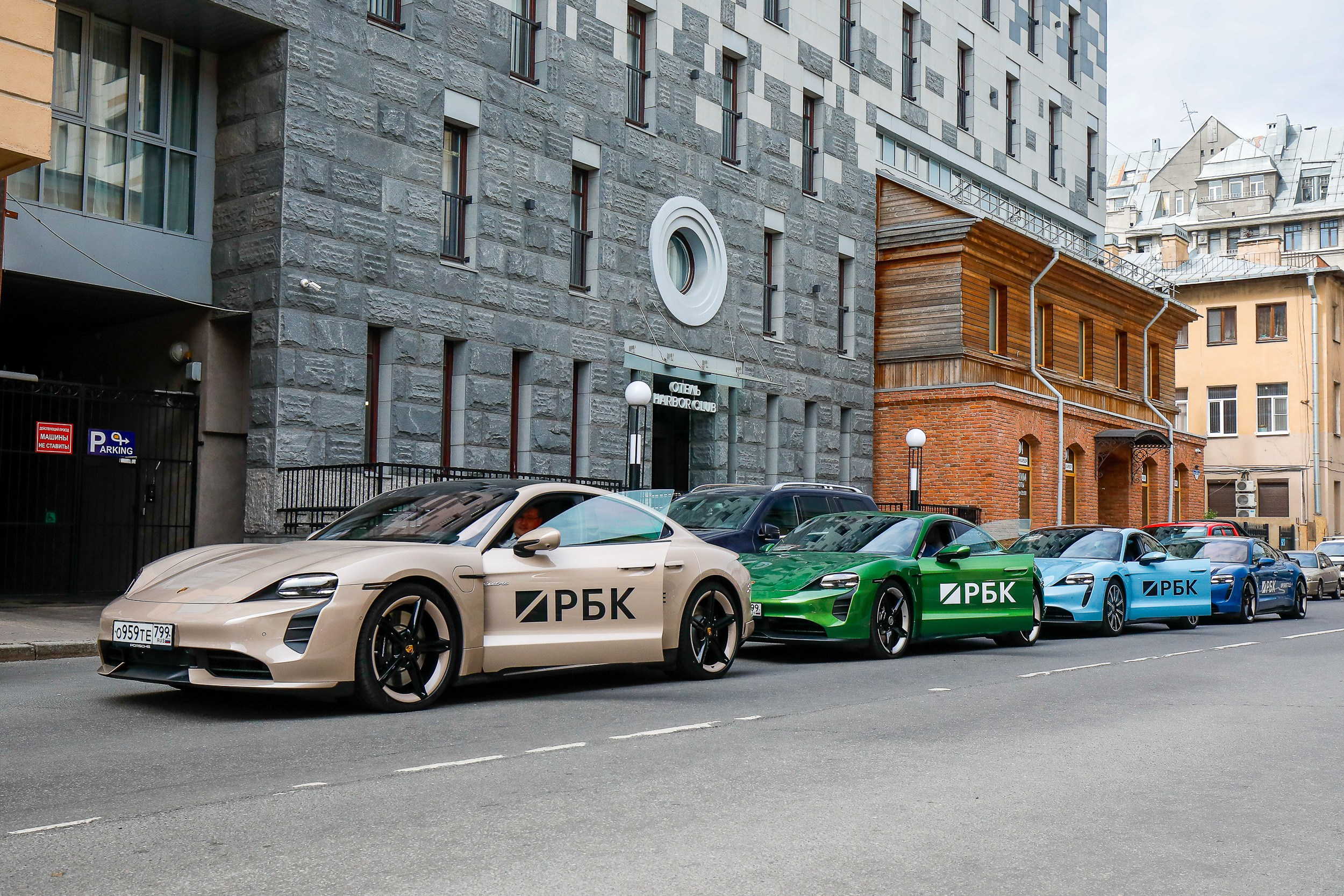 Репортажный фотограф в Москве Майк Симонов