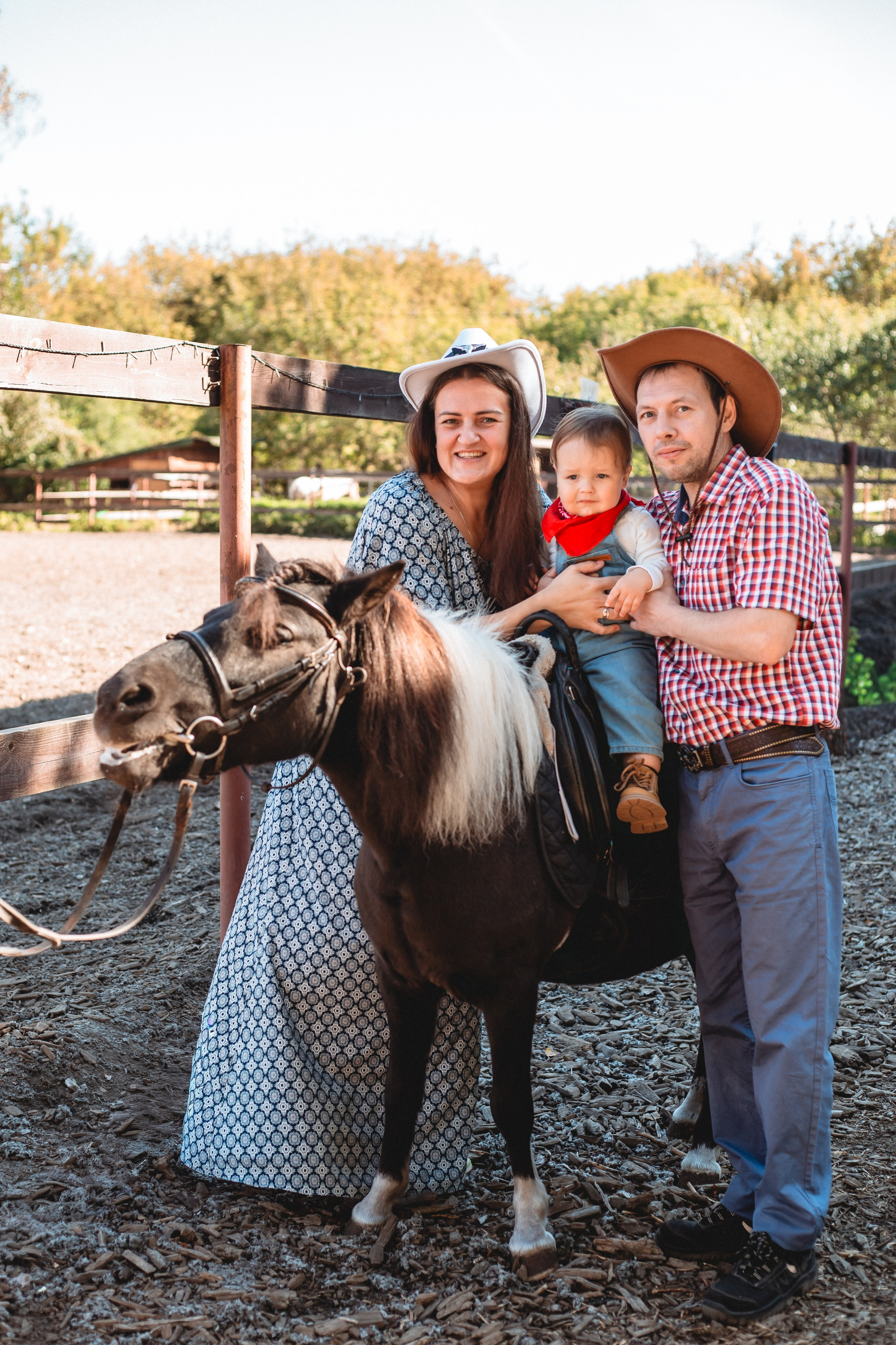 ФОТОПРОГУЛКИ. Фотограф крещений, семейный фотограф Приходько Ксения