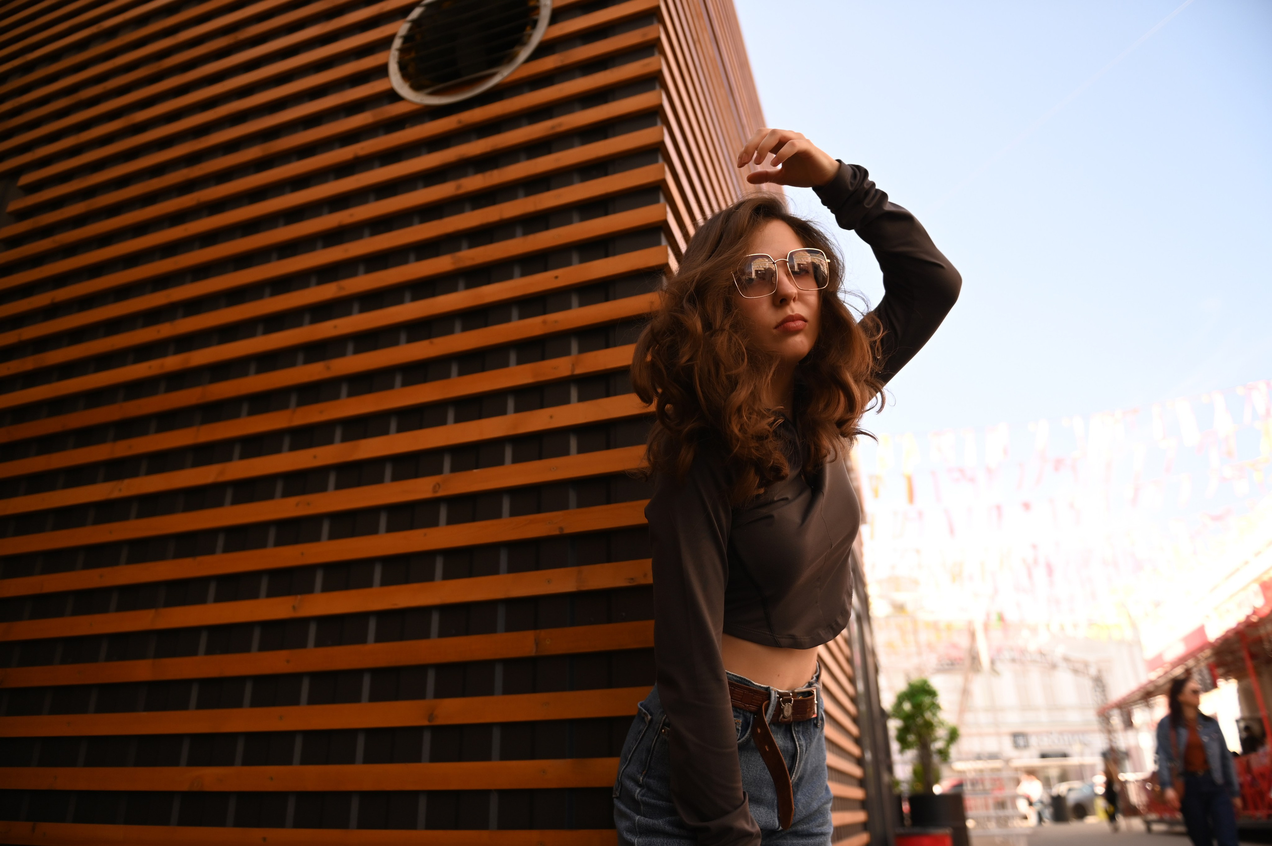 Индивидуальная прогулочная в городе. Свадебный, семейный, детский, контент фотограф в Омске Максим Ильин