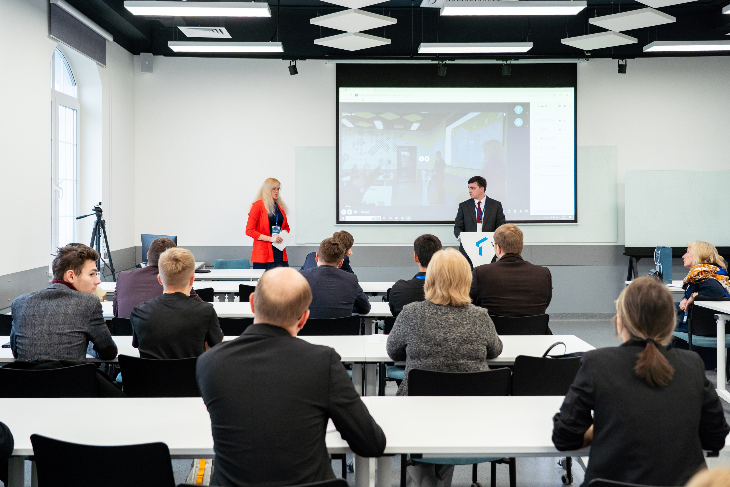 Национальный форум преподавателей истории 2025. Репортажный фотограф в Москве Легкая Софья