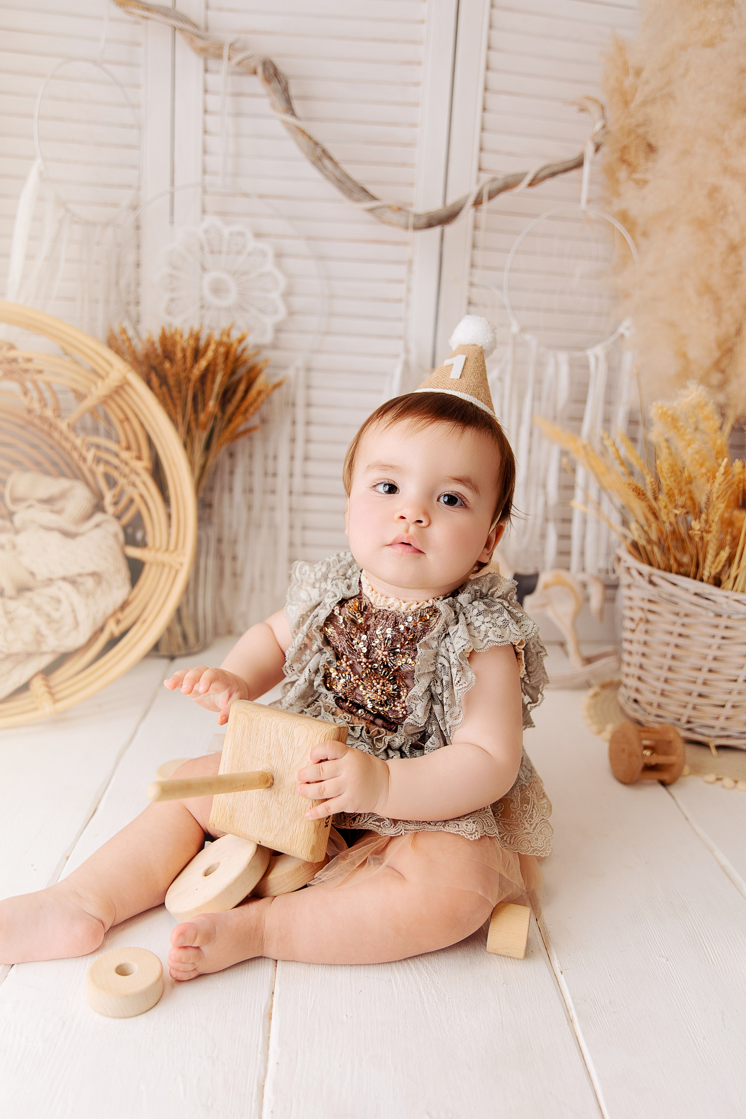 Тематические образы. Детский фотограф новорожденных Москва. годики под ключ. своя студия