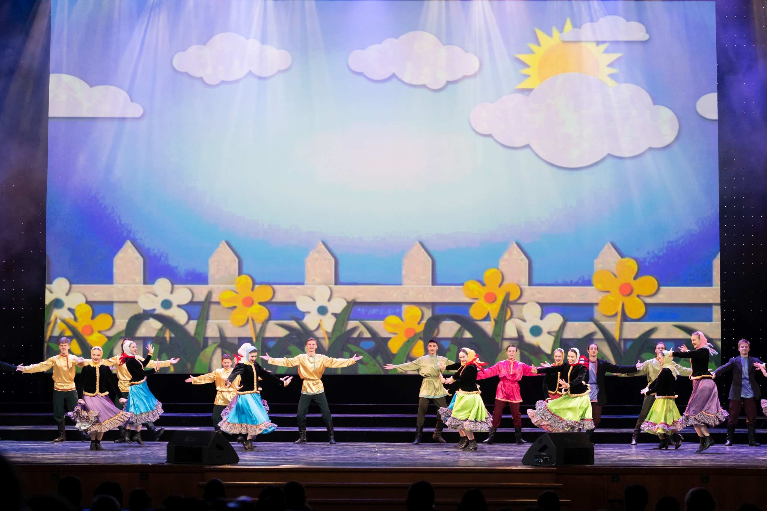 2 февраля, концерт Таланты России, Кремлевский Дворец. Золотое яблочко